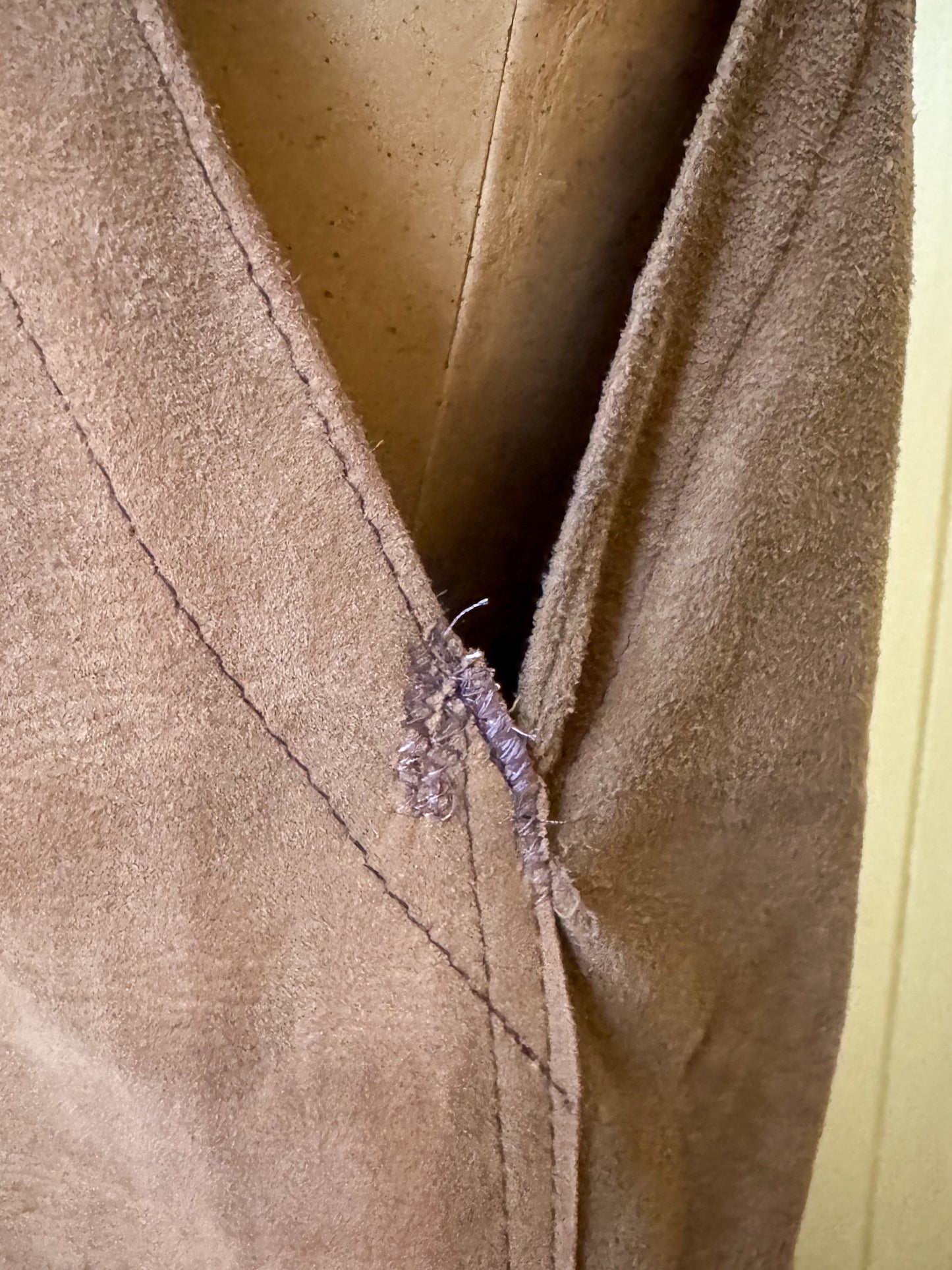 VINTAGE 1970S SUEDE LEATHER TWO TONE LACE UP LONGLINE WAISTCOAT VEST S