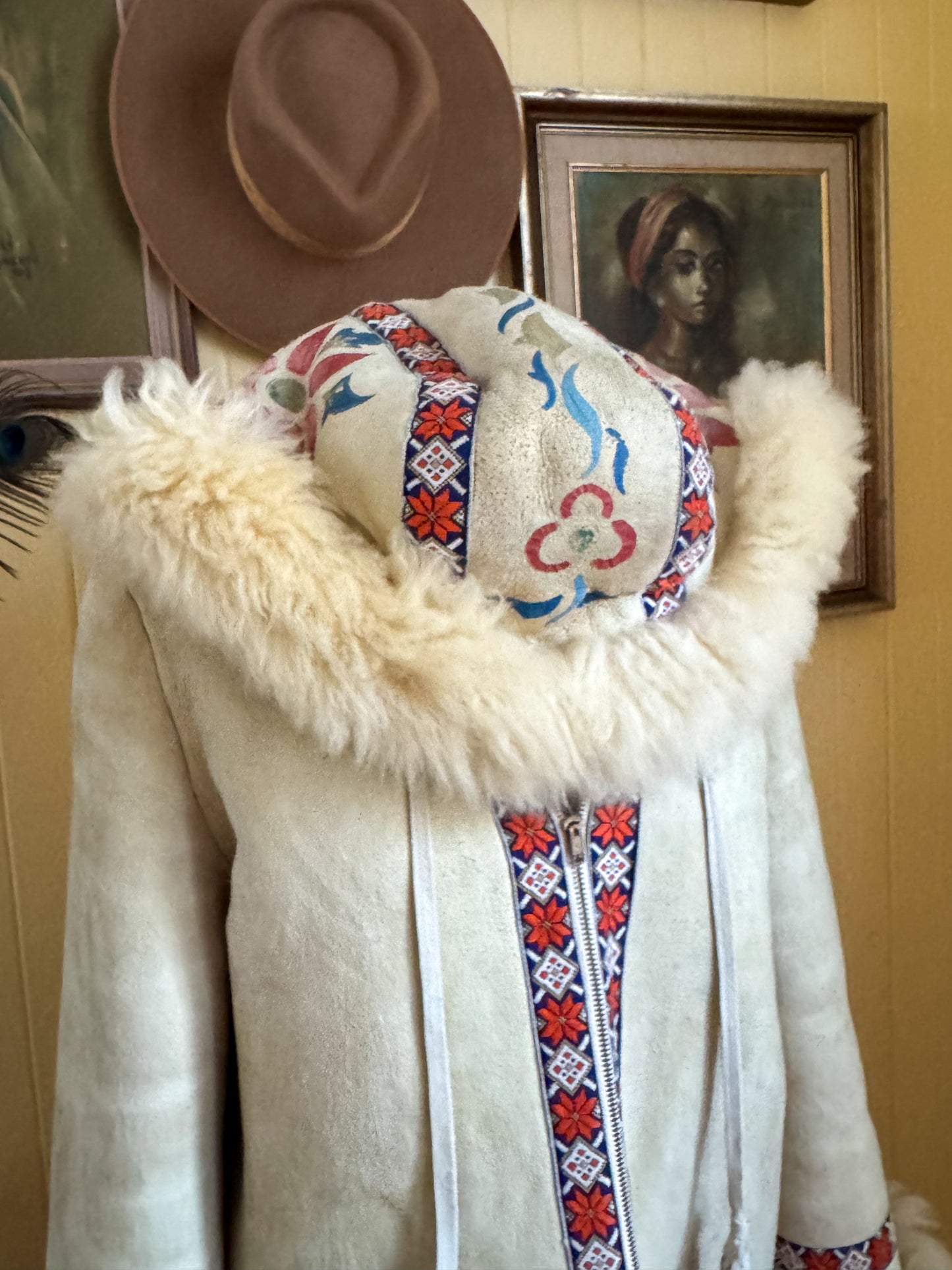 VINTAGE 1970S PENNY LANE SUEDE PAINTED SHEEPSKIN HOODED COAT M