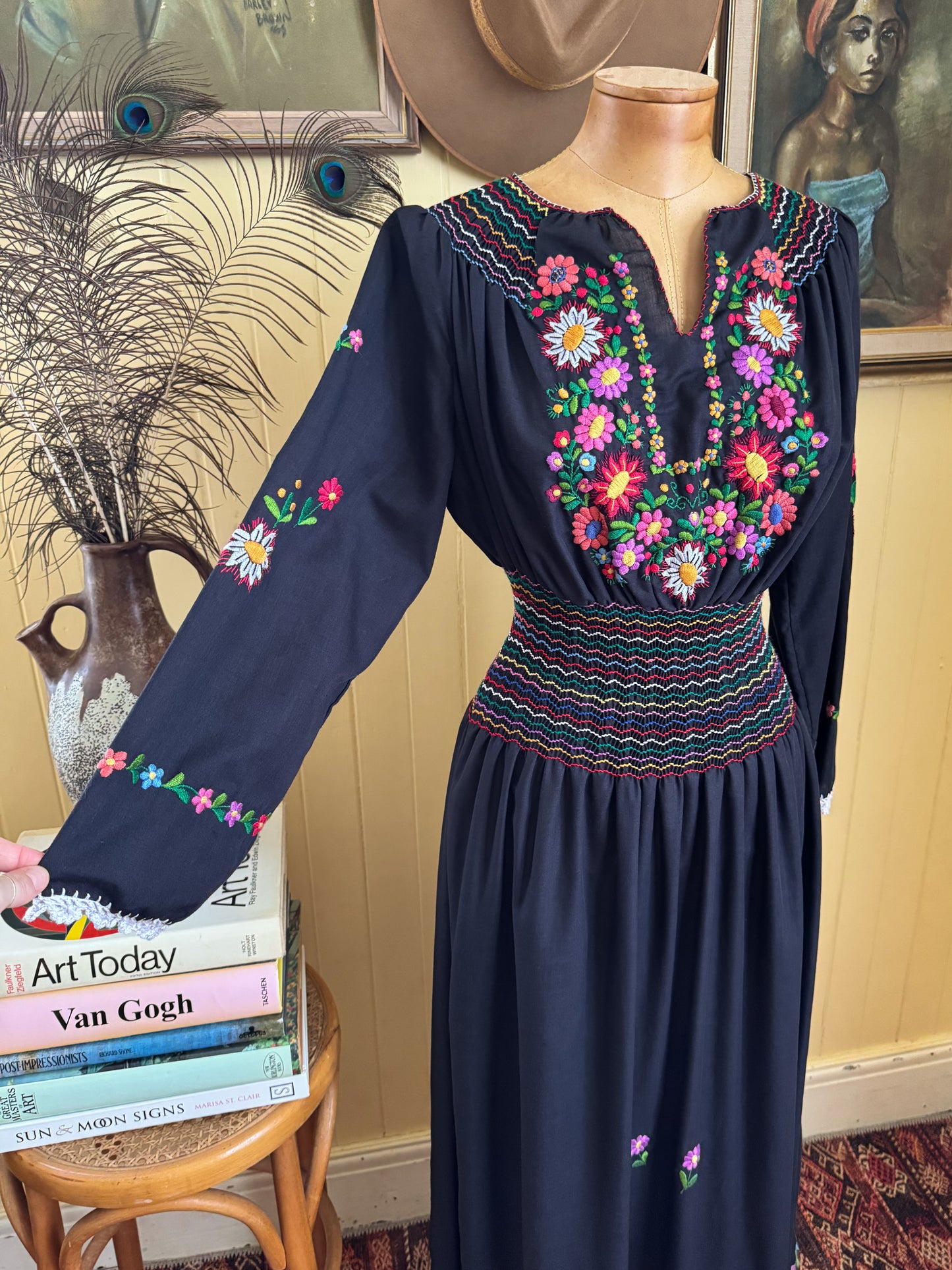 VINTAGE 1990S HUNGARIAN COTTON BLEND EMBROIDERED PEASANT MAXI DRESS S/M