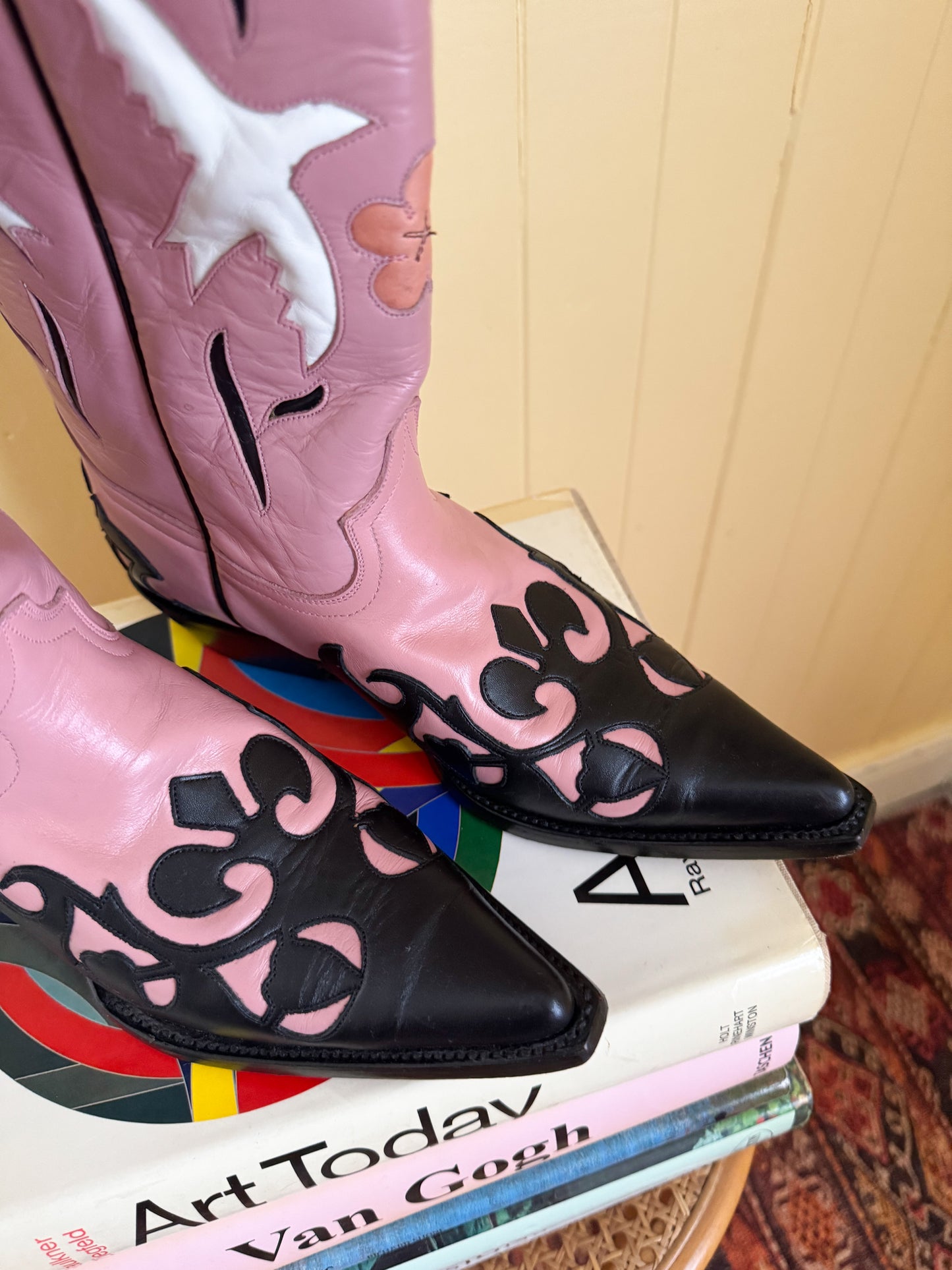 VINTAGE RARE RANCHO MEXICAN INLAY PINK LEATHER WESTERN BOOTS 7-7.5/37.5-38