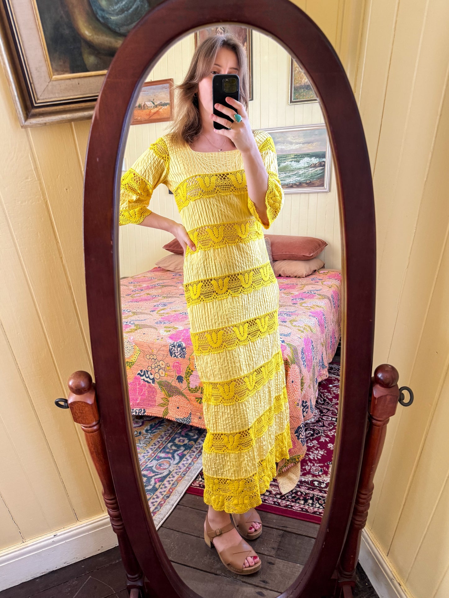 VINTAGE 1970S MEXICAN PINTUCK YELLOW COTTON CROCHET MAXI DRESS S