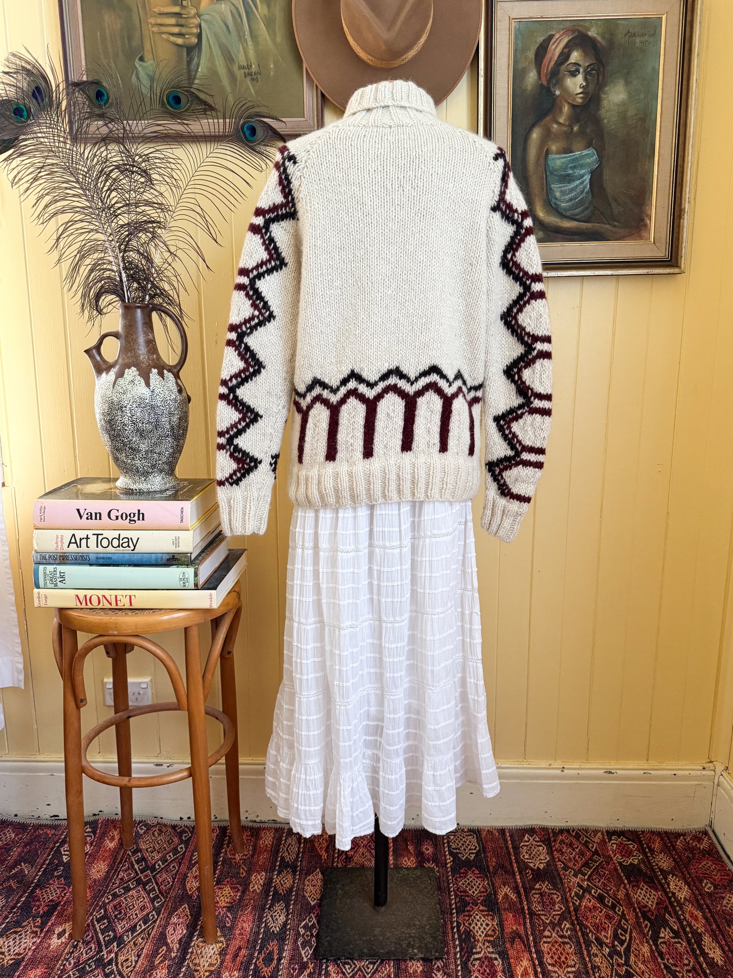 VINTAGE MALIKA INDIAN 100% WOOL MOTIF CHUNKY KNIT JUMPER S/M