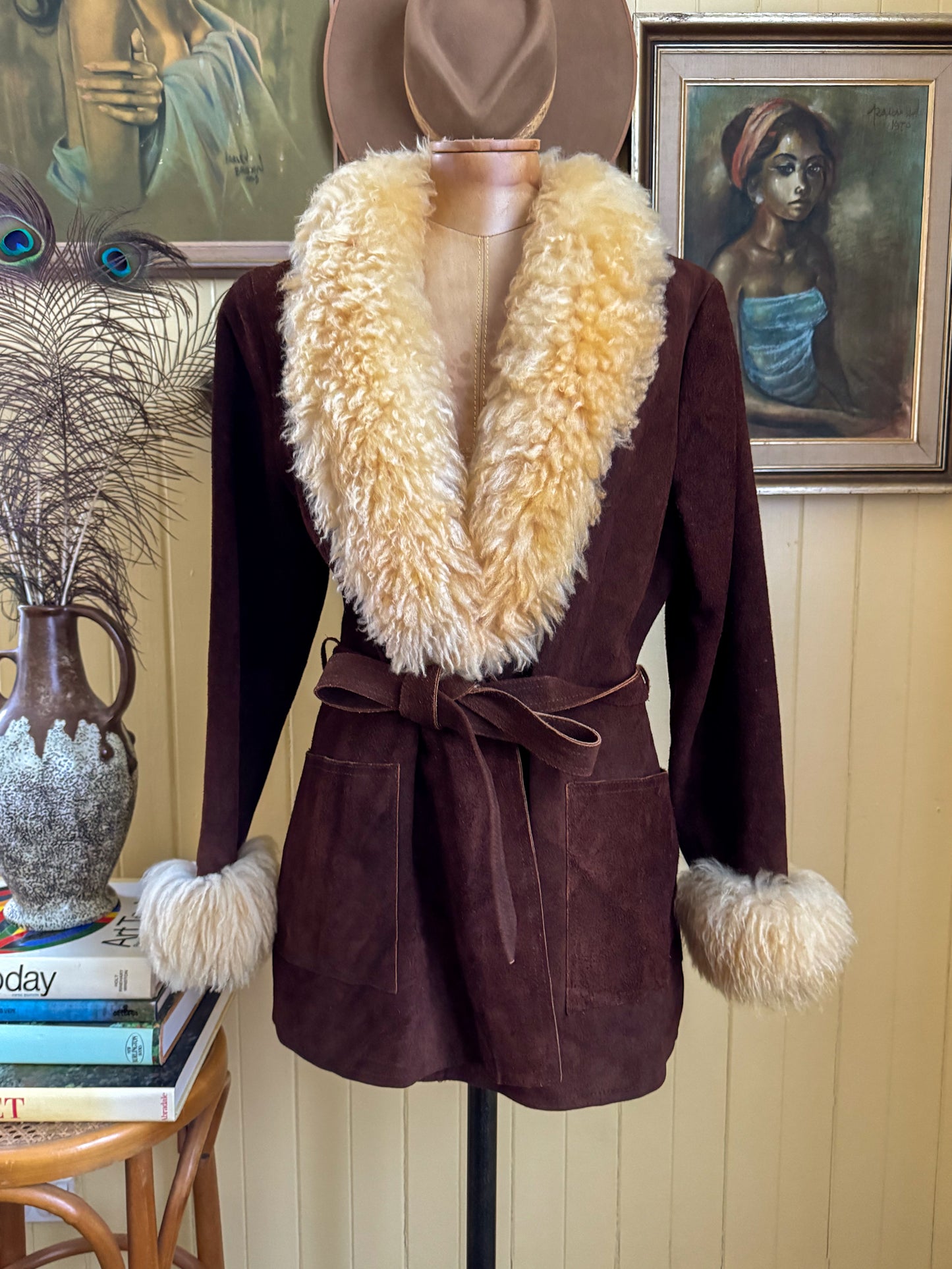 VINTAGE 1970S MCPHAIL + FISHER NZ SUEDE LEATHER SHEARLING PENNY LANE WRAP JACKET S/M