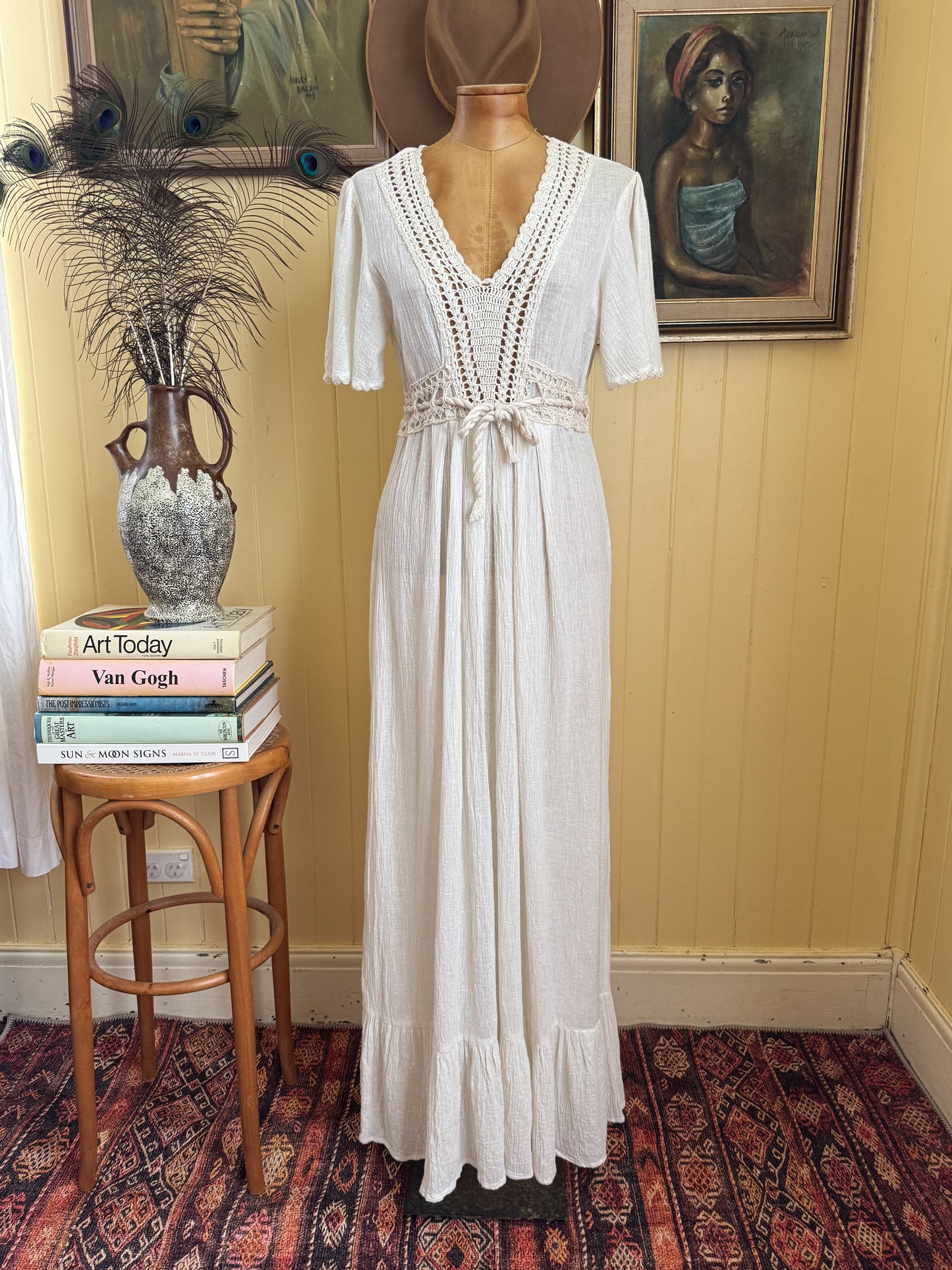 VINTAGE 1970S INDIAN COTTON CHEESECLOTH CROCHET MAXI DRESS S/M