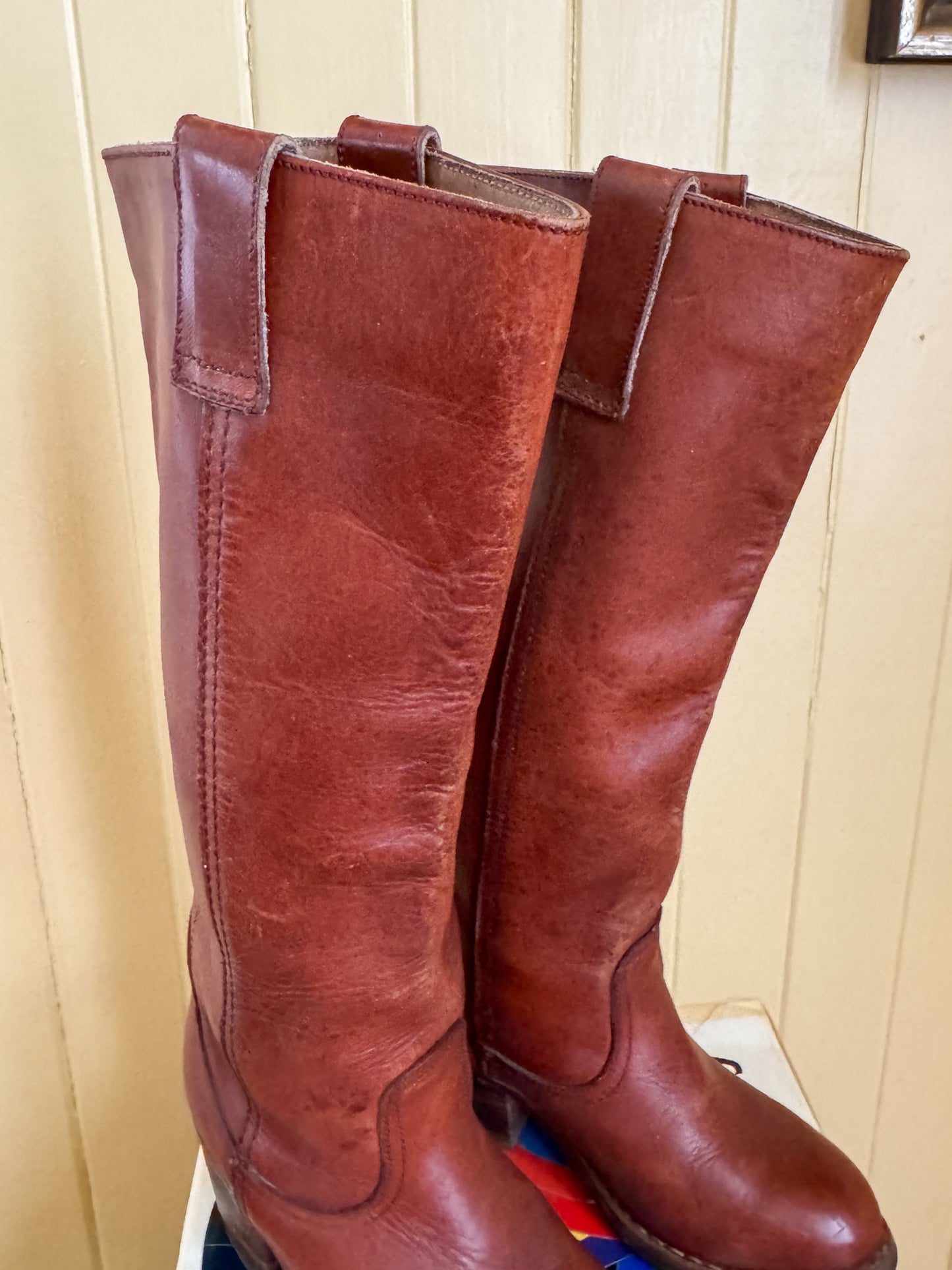 VINTAGE ROMANIAN CAMPUS CHESTNUT LEATHER BLOCK HEEL BOOTS 6.5/37.5
