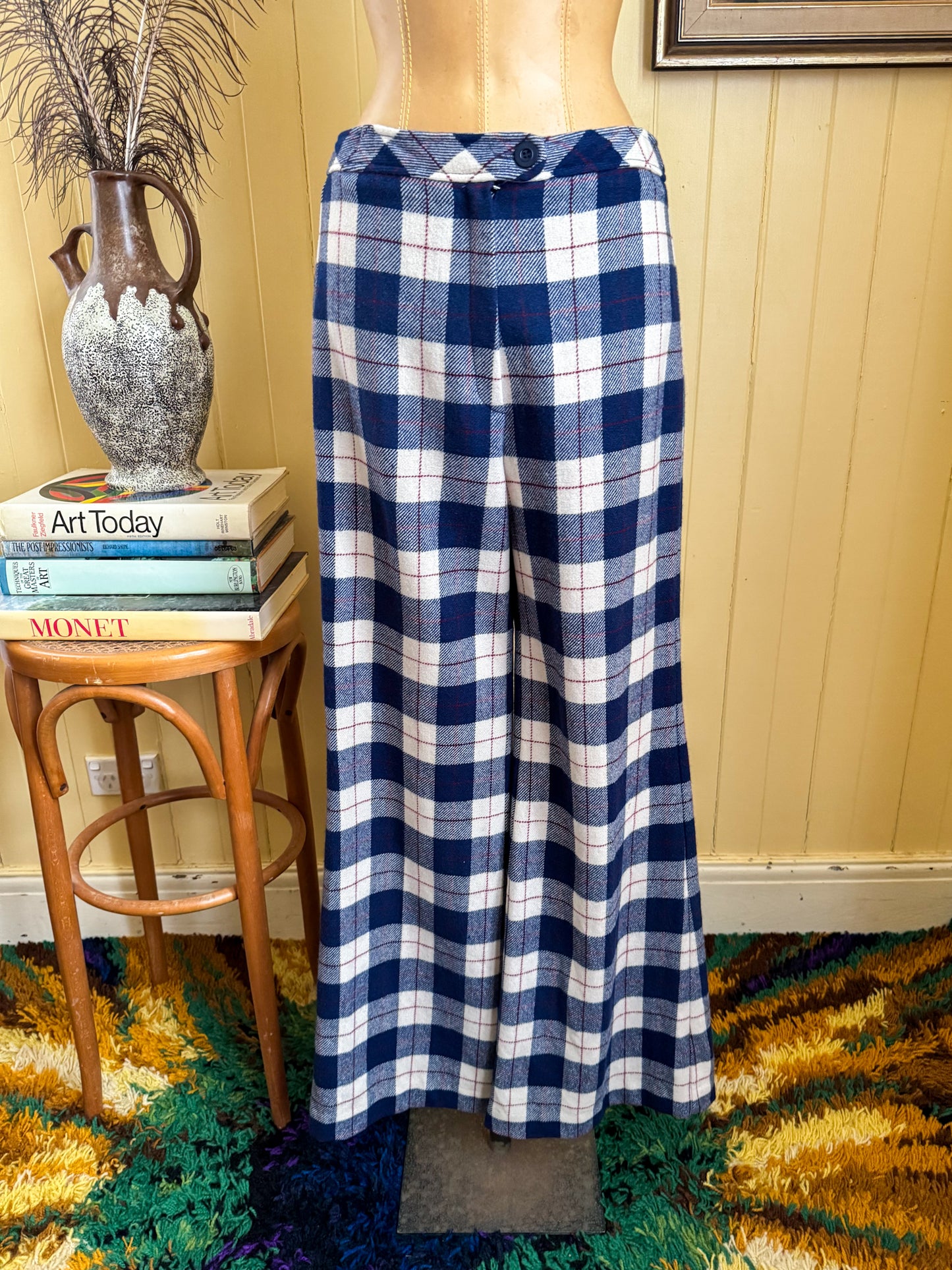 VINTAGE 1970S SPORTSCRAFT PURE WOOL PLAID WIDE LEG FLARED PANTS S/M