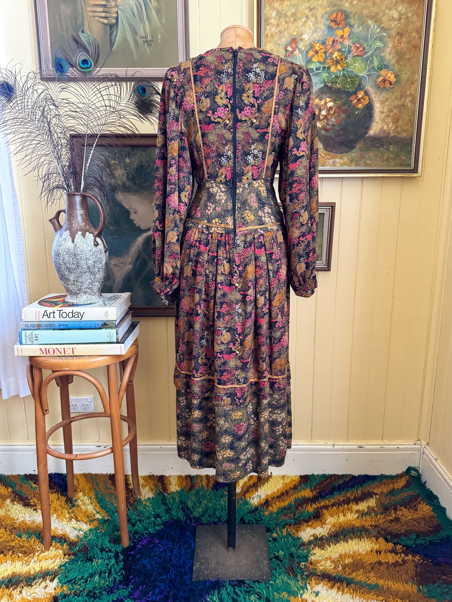 VINTAGE 1970S RAYON FLORAL PRINT BALLOON SLEEVE MIDI PRAIRIE DRESS XS/S