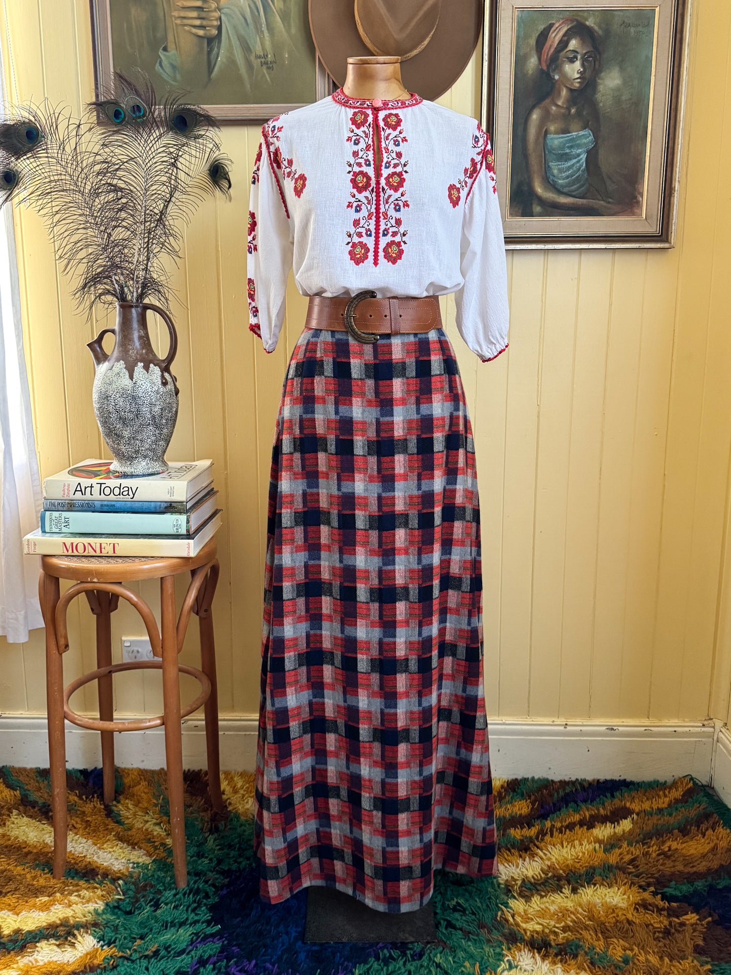 VINTAGE 1970S WOOL BLEND PLAID A-LINE MAXI SKIRT M