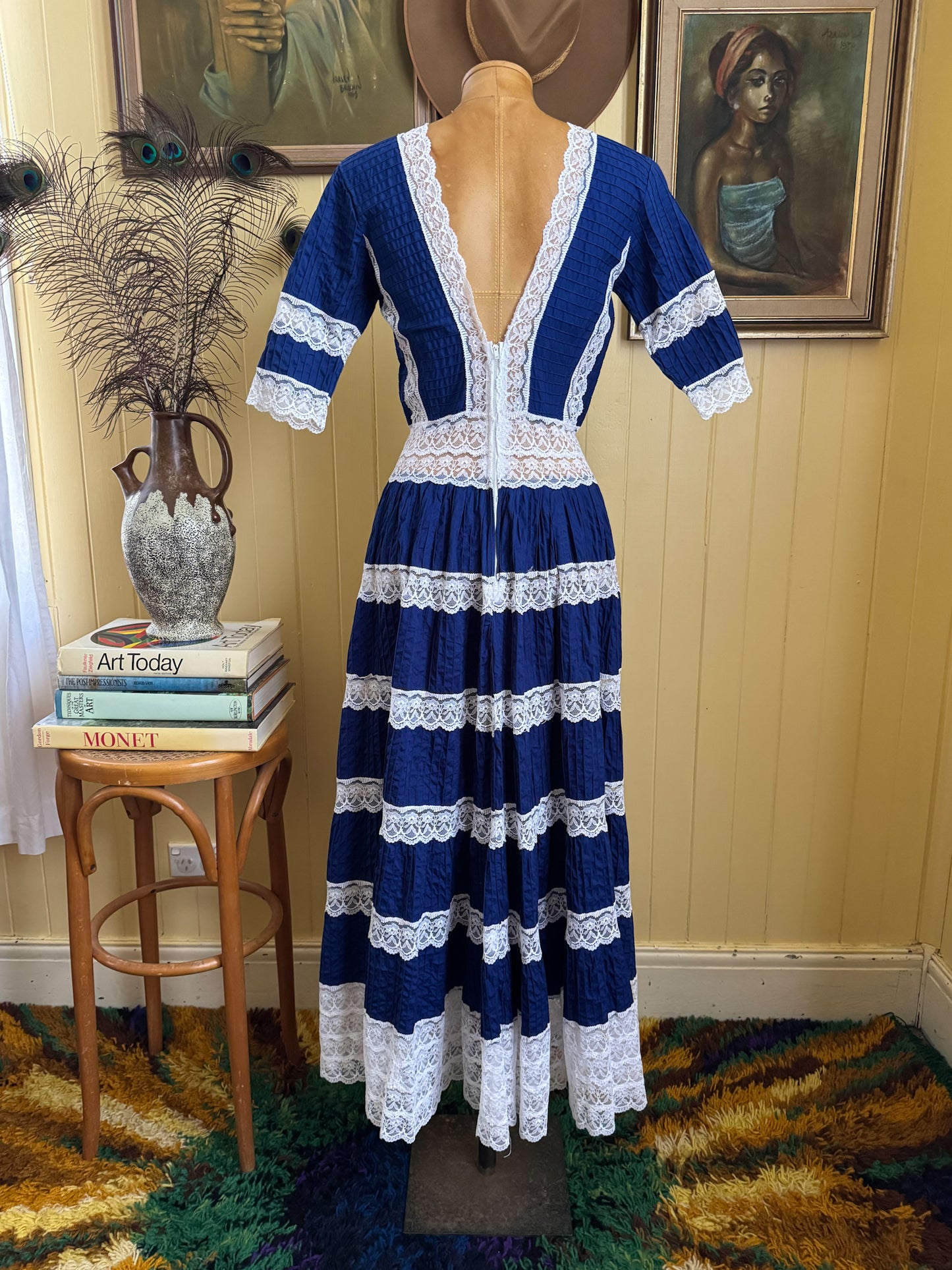 VINTAGE 1970S MEXICAN COTTON BLEND LACE INSERT MAXI DRESS S