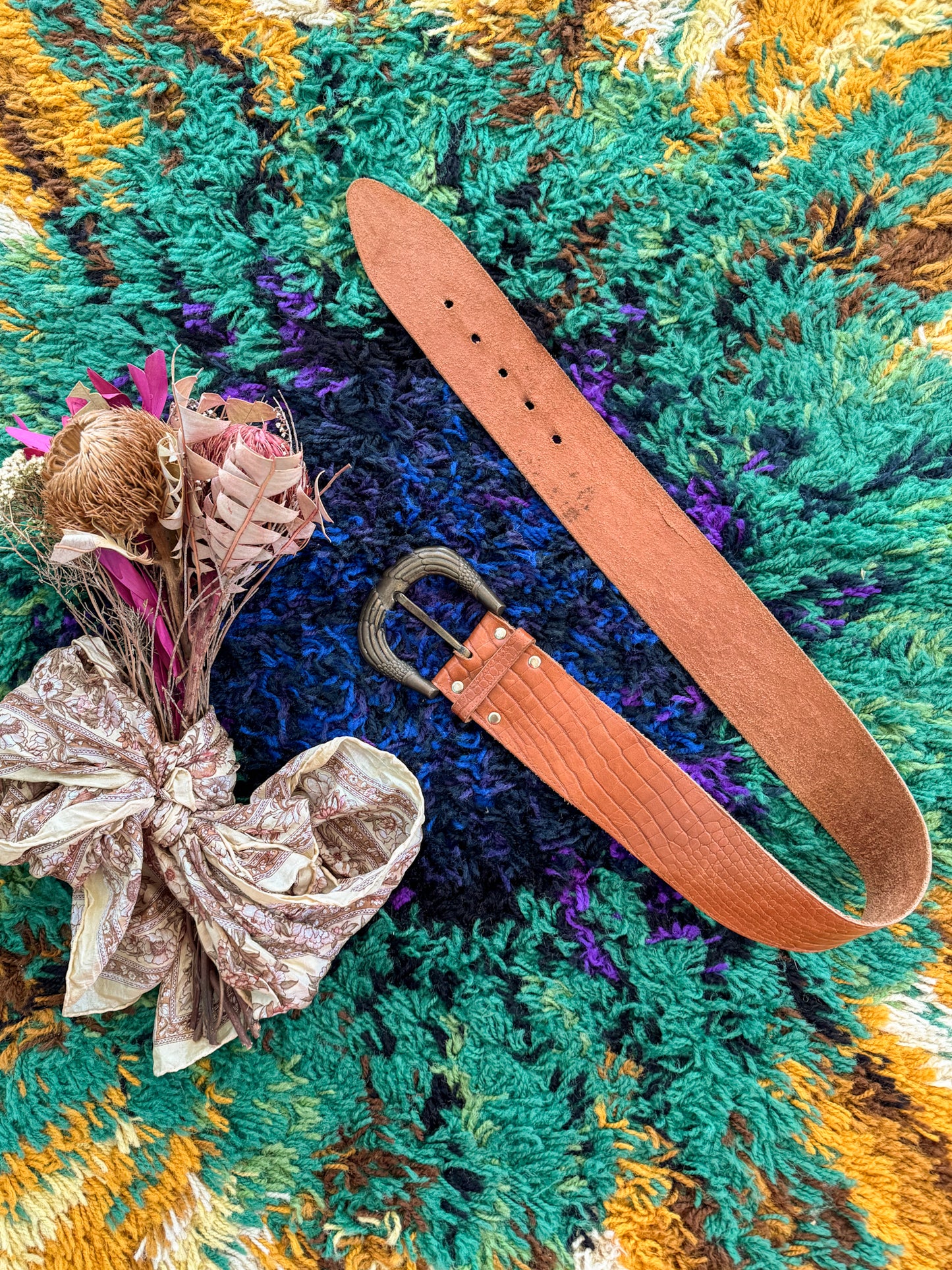 VINTAGE 1980S TAN WIDE LEATHER CROC EFFECT WAIST BELT M