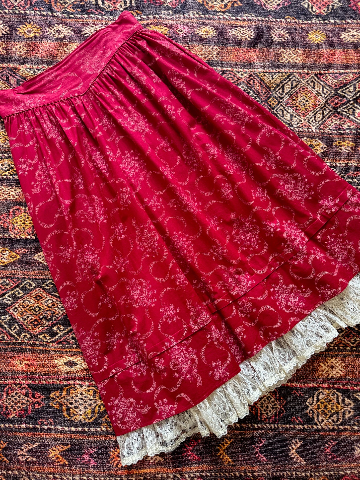 VINTAGE 1980S GUNNE SAX BY JESSICA MCCLINTOCK COTTON FLORAL LACE PRAIRIE SKIRT M/L