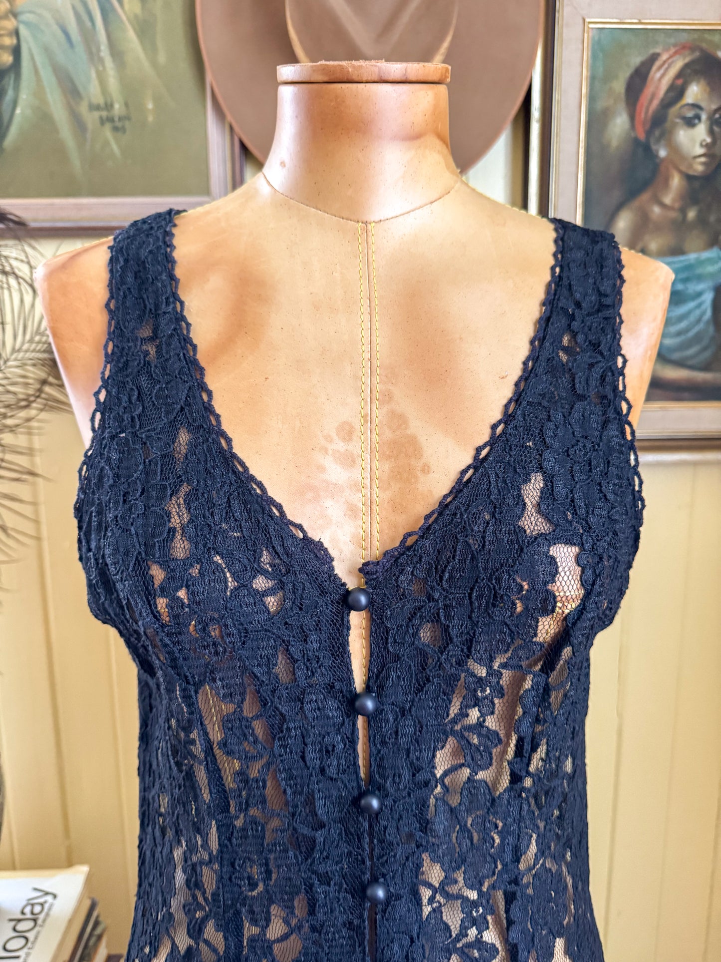 VINTAGE 1990S BLACK LACE SLEEVELESS MAXI DUSTER DRESS XS/S