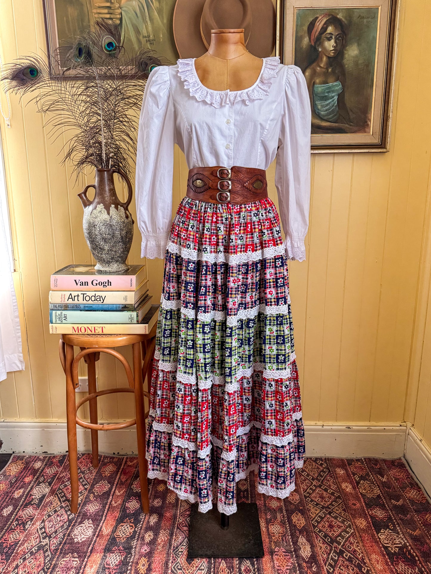 VINTAGE 1980S COTTON BRODIERIE FRILL PEASANT BUTTON THROUGH BLOUSE S/M