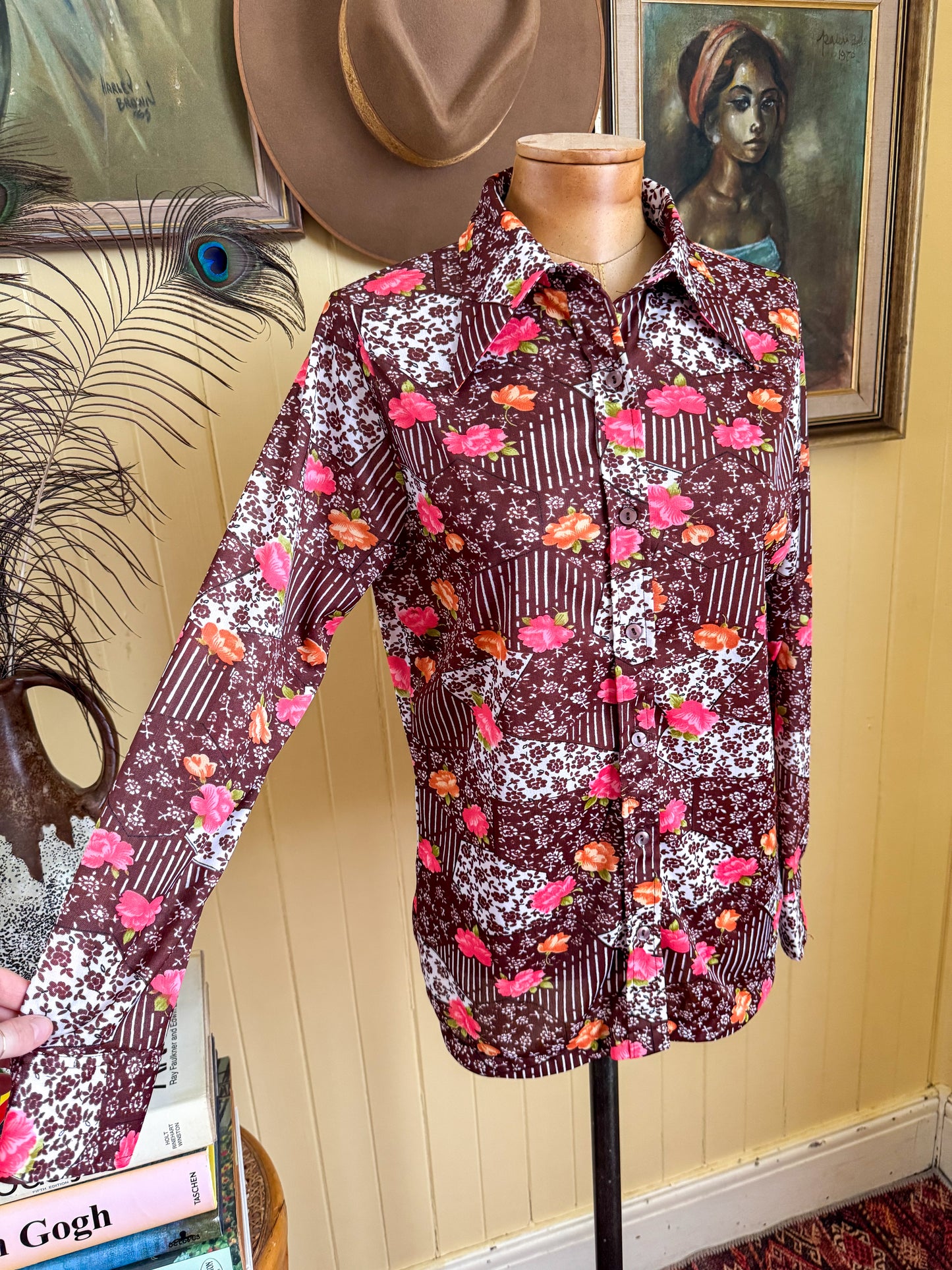 VINTAGE 1970S KOREAN LUCKY PIERRE FLORAL PRINT POLY BODY SHIRT M