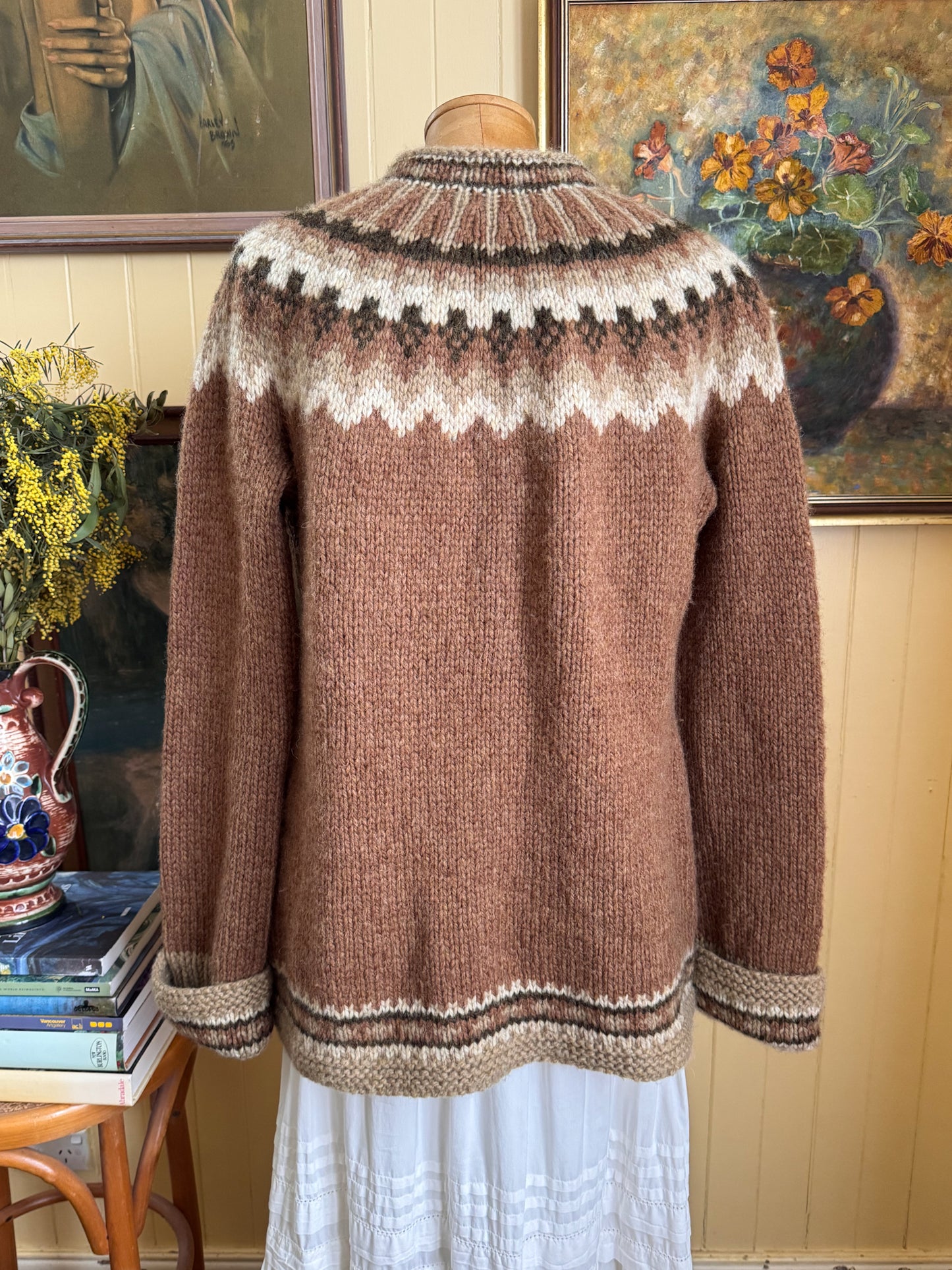 VINTAGE SCOTTISH NORSAGA PURE NEW WOOL FAIRISLE HAND KNIT CARDIGAN JUMPER M