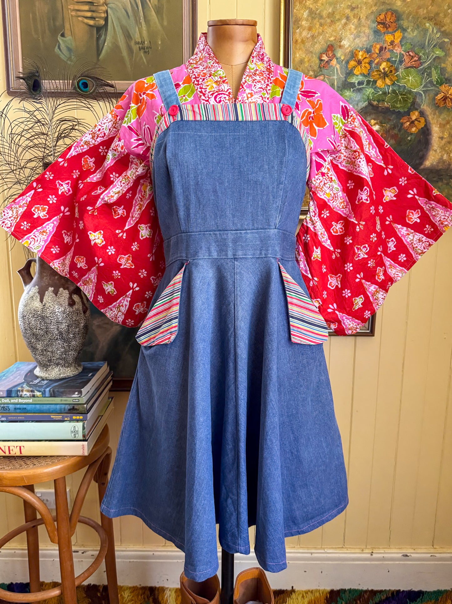 VINTAGE 1970S COTTON BATIK PRINT WRAP KIMONO SLEEVE BLOUSE XS/S