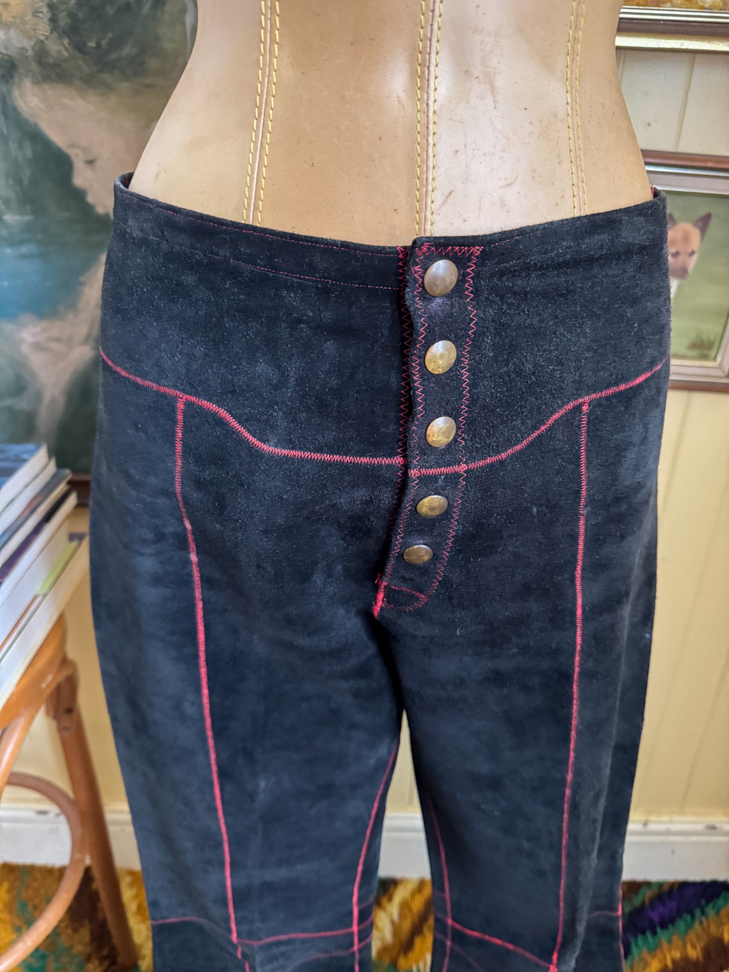VINTAGE 1970S RARE ROB BLACK SUEDE LEATHER SEAM DETAIL FLARES S