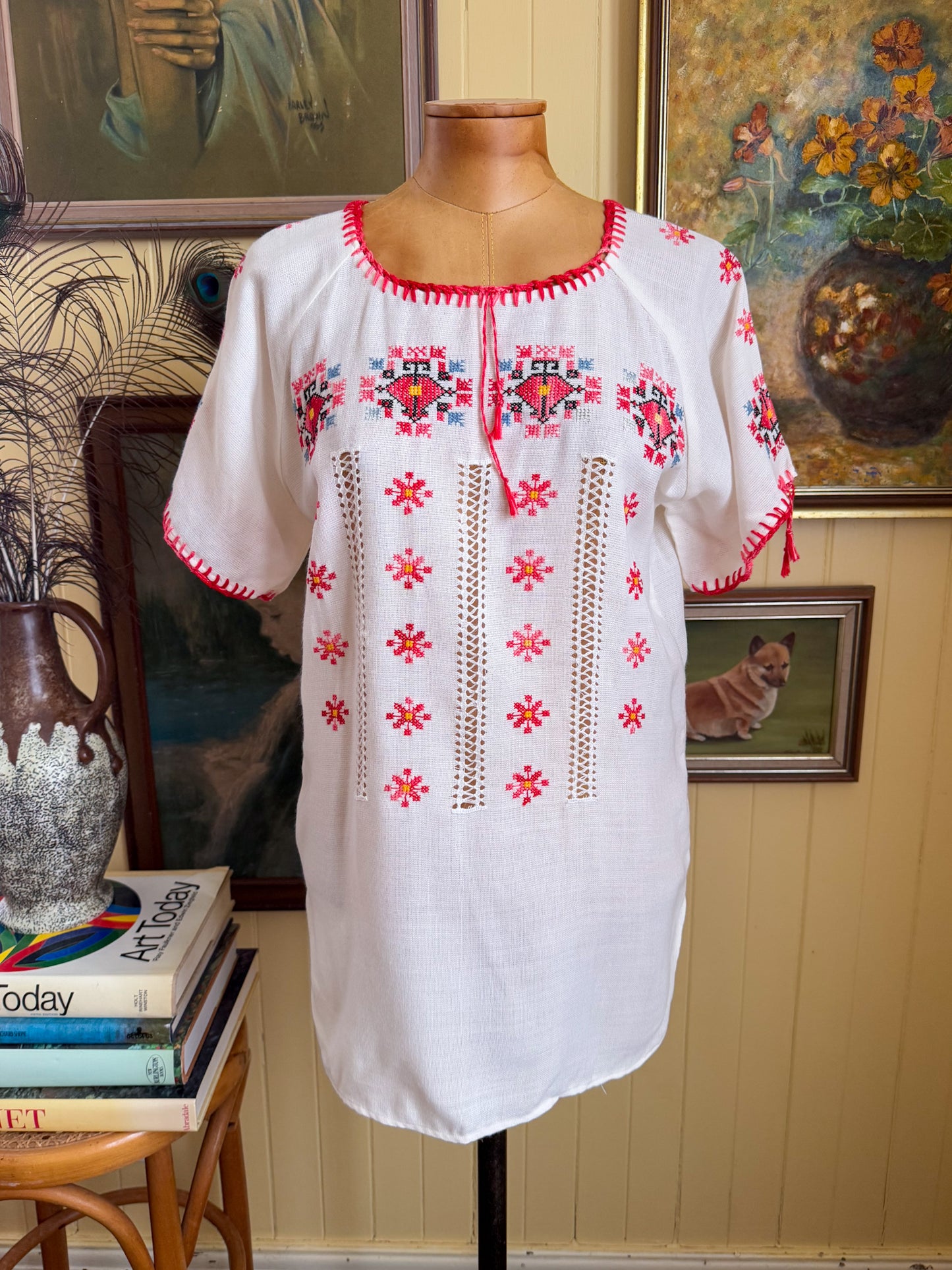 VINTAGE 1980S ROMANIAN WOVEN EMBROIDERED PEASANT BLOUSE TOP M