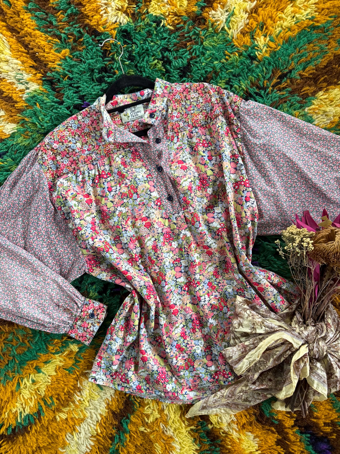 VINTAGE 1990S AUSTRALIAN THE COUNTRY FIELDS COTTON FLORAL PRINT BLOUSE M/L