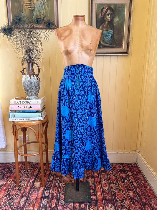 VINTAGE 1970S FINNISH COTTON FLORAL PRINT MIDI PRAIRIE SKIRT S