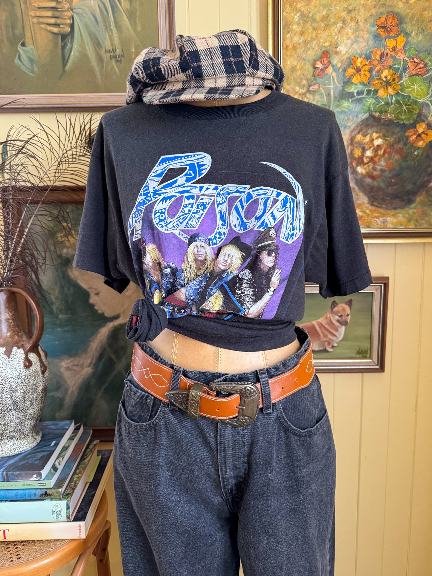 VINTAGE 1988 POISON OPEN UP AND SAY AHHHH TOUR PRINT SINGLE STITCH BAND TSHIRT M/L