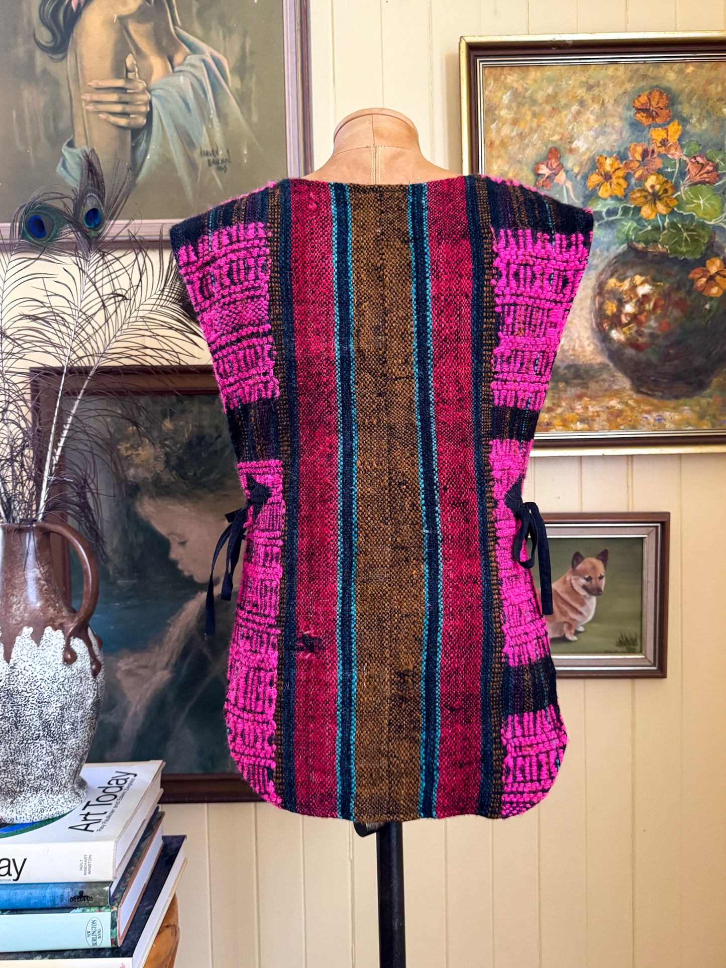 VINTAGE 1970S AKBAR INDIAN WOOL WOVEN TIE UP VEST TOP S/M/L