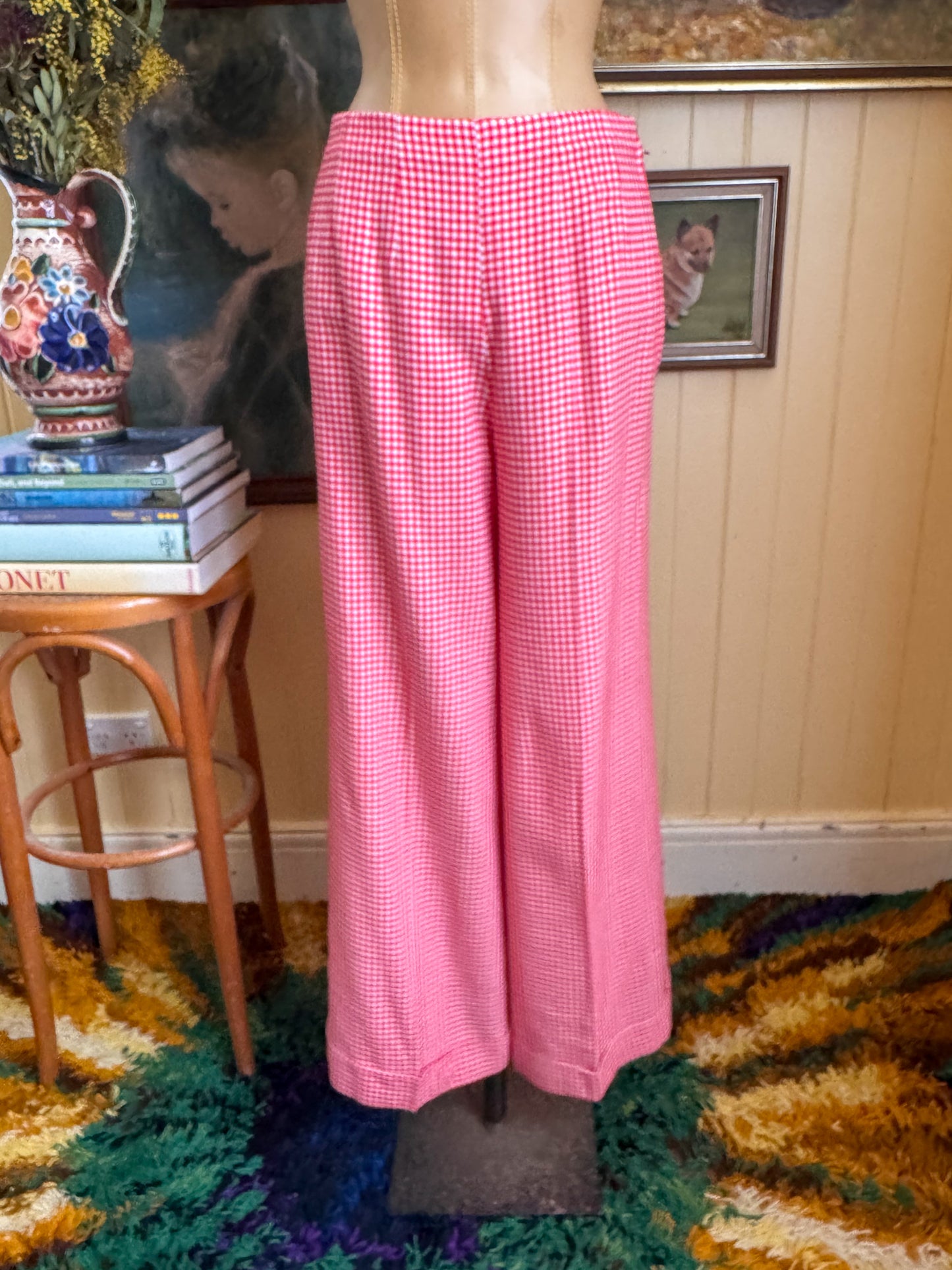 VINTAGE 1970S HANDMADE ACRYLIC RED AND WHITE GINGHAM JACKET AND PANT SUIT SET XS/S