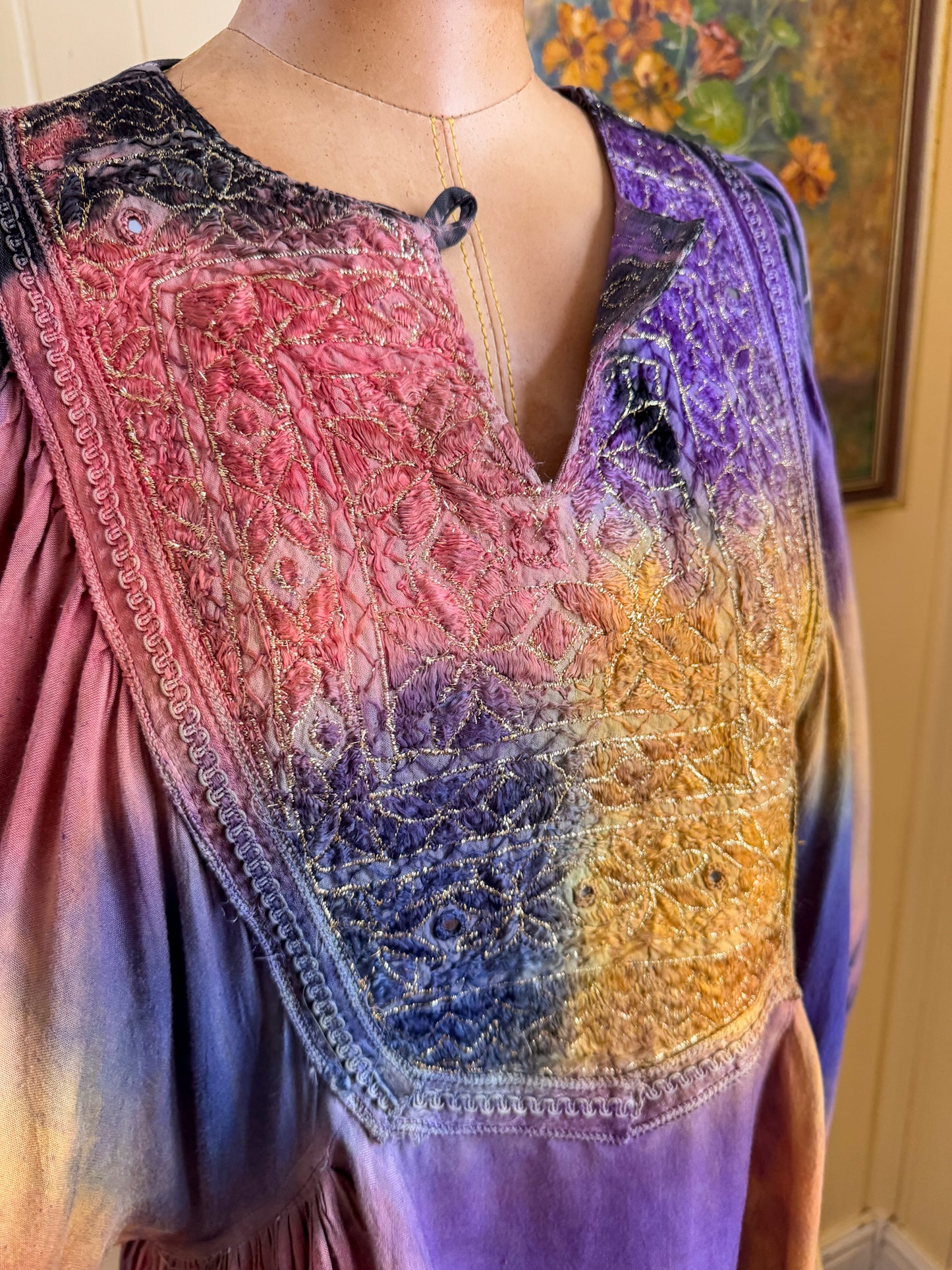 VINTAGE 1990S INDIAN VISCOSE TIE-DYE EMBROIDERED BALLOON SLEEVE TUNIC BLOUSE M