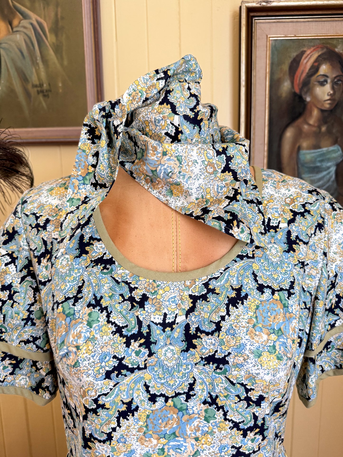 VINTAGE 1970S TOORAK COTTON FLORAL PRINT PRAIRIE DRESS + HEADSCARF M