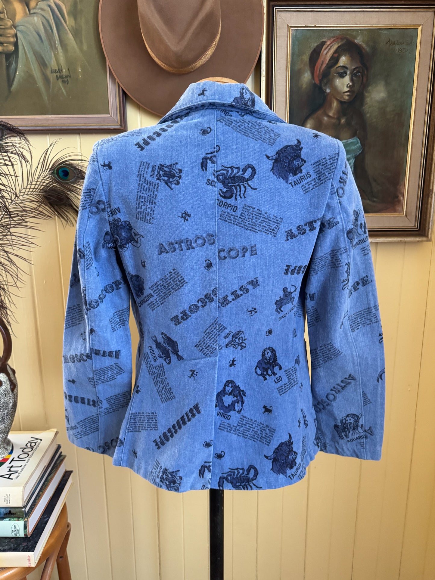 VINTAGE 1970S WALCO COTTON DENIM ASTROSCOPE PRINT BLAZER JACKET S