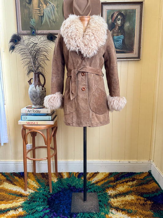VINTAGE 1970S SUEDE LEATHER FLUFFY SHEARLING PENNY LANE COAT S