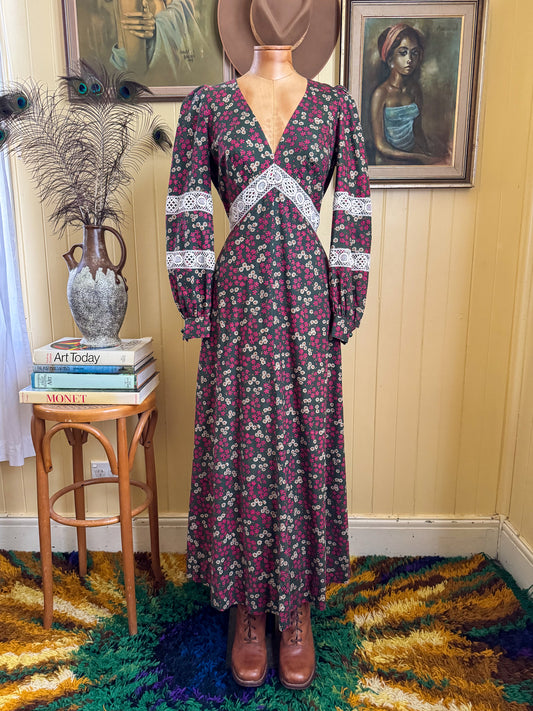 VINTAGE 1970S RICHARD SHOPS COTTON FLORAL PRINT MAXI PRAIRIE DRESS S/M