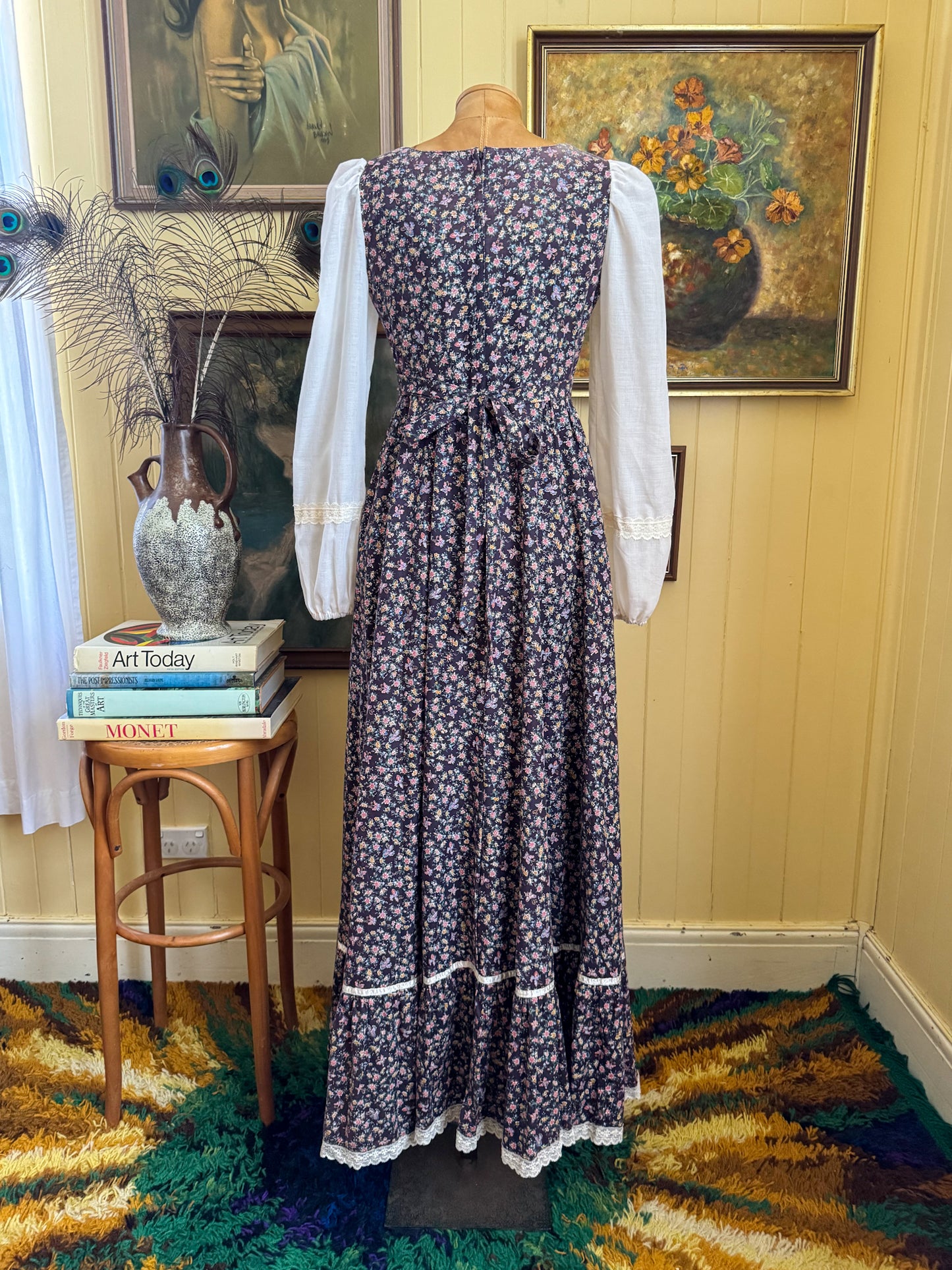 VINTAGE 1970S GUNNE SAX BUTTERFLY PRINT COTTON + LACE PRAIRIE MAXI DRESS S