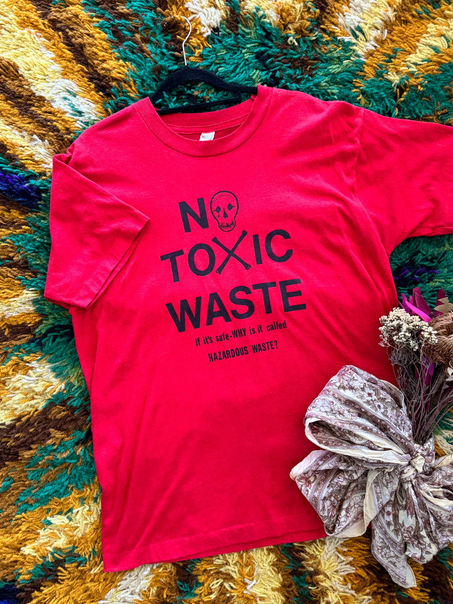 VINTAGE 1980S NO TOXIC WASTE PRINT ACTIVISM SINGLE STITCH T-SHIRT M/L