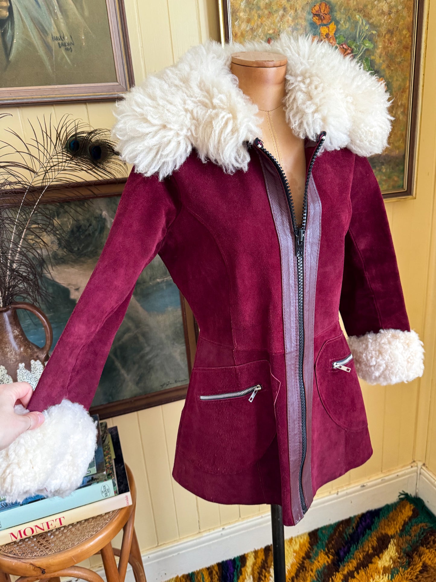 VINTAGE 1970S PLUM SUEDE LEATHER FLUFFY SHEARLING PENNY LANE JACKET S/M
