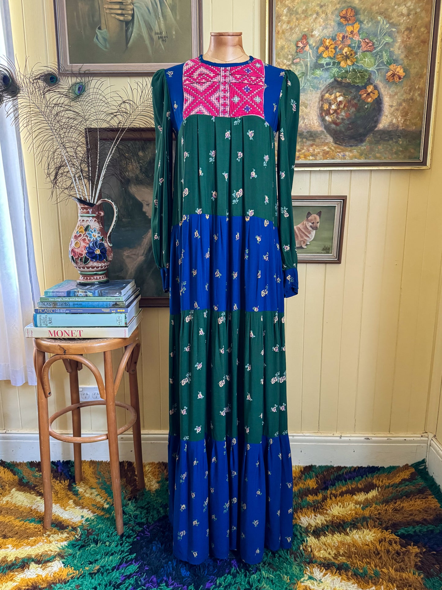 VINTAGE 1970S RAYON FLORAL PRINT EMBROIDERED BIB FOLK MAXI DRESS S/M