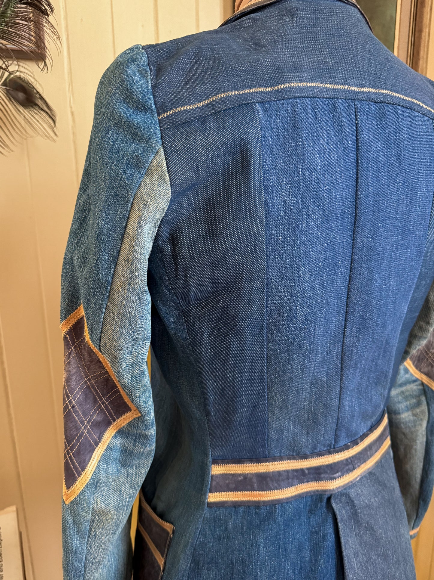 VINTAGE 1970S MIUZA FRANCE DENIM AND LEATHER BLAZER JACKET XS