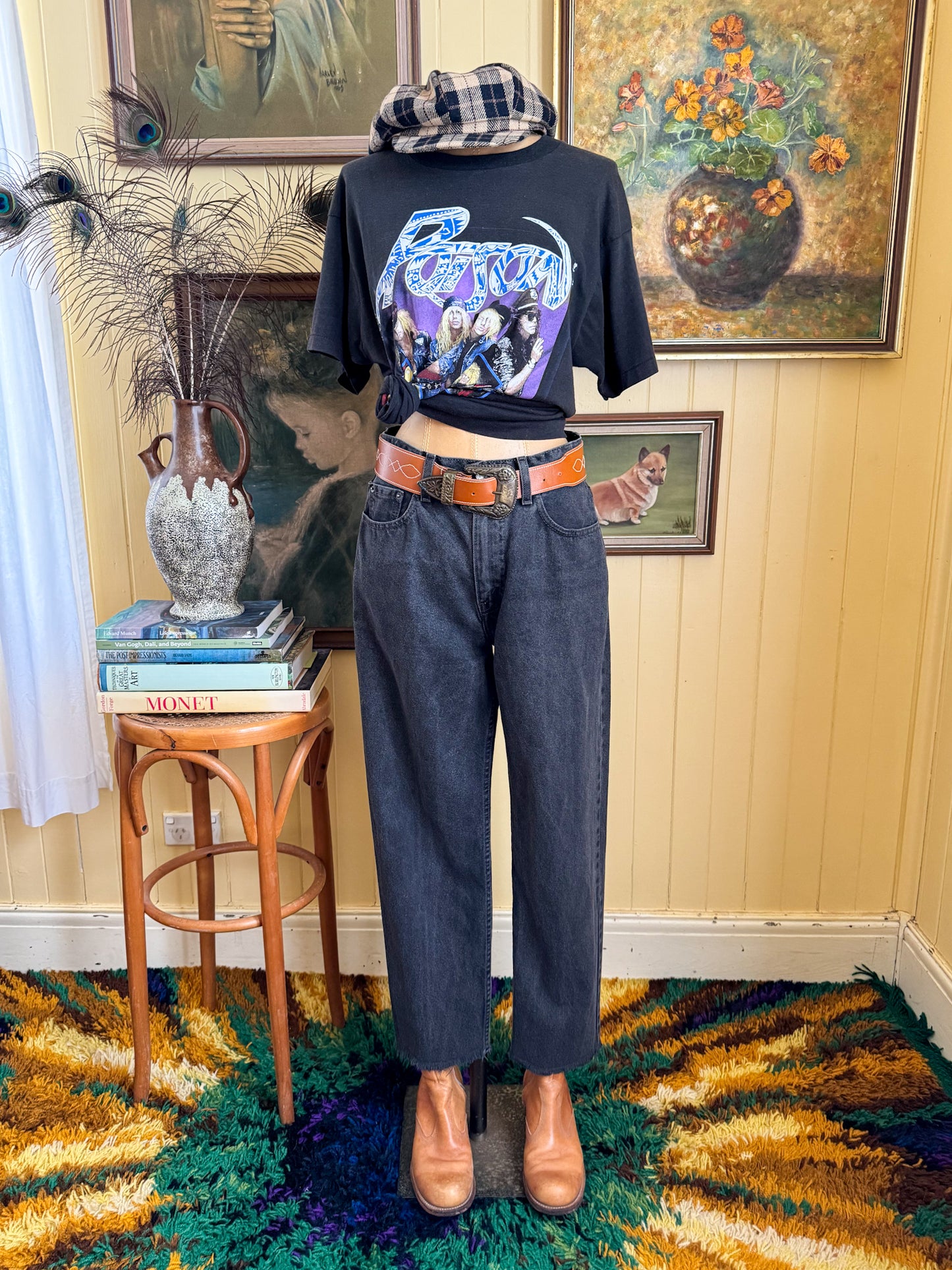 VINTAGE 1980S LEVIS HIGH WAIST TAPERED LEG MOM DENIM JEANS S/M