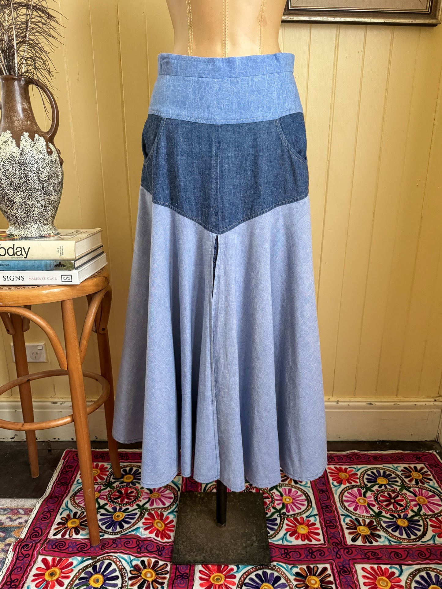 VINTAGE 1970S SALLY BROWNE DENIM + LACE MIDI SKIRT XS/S