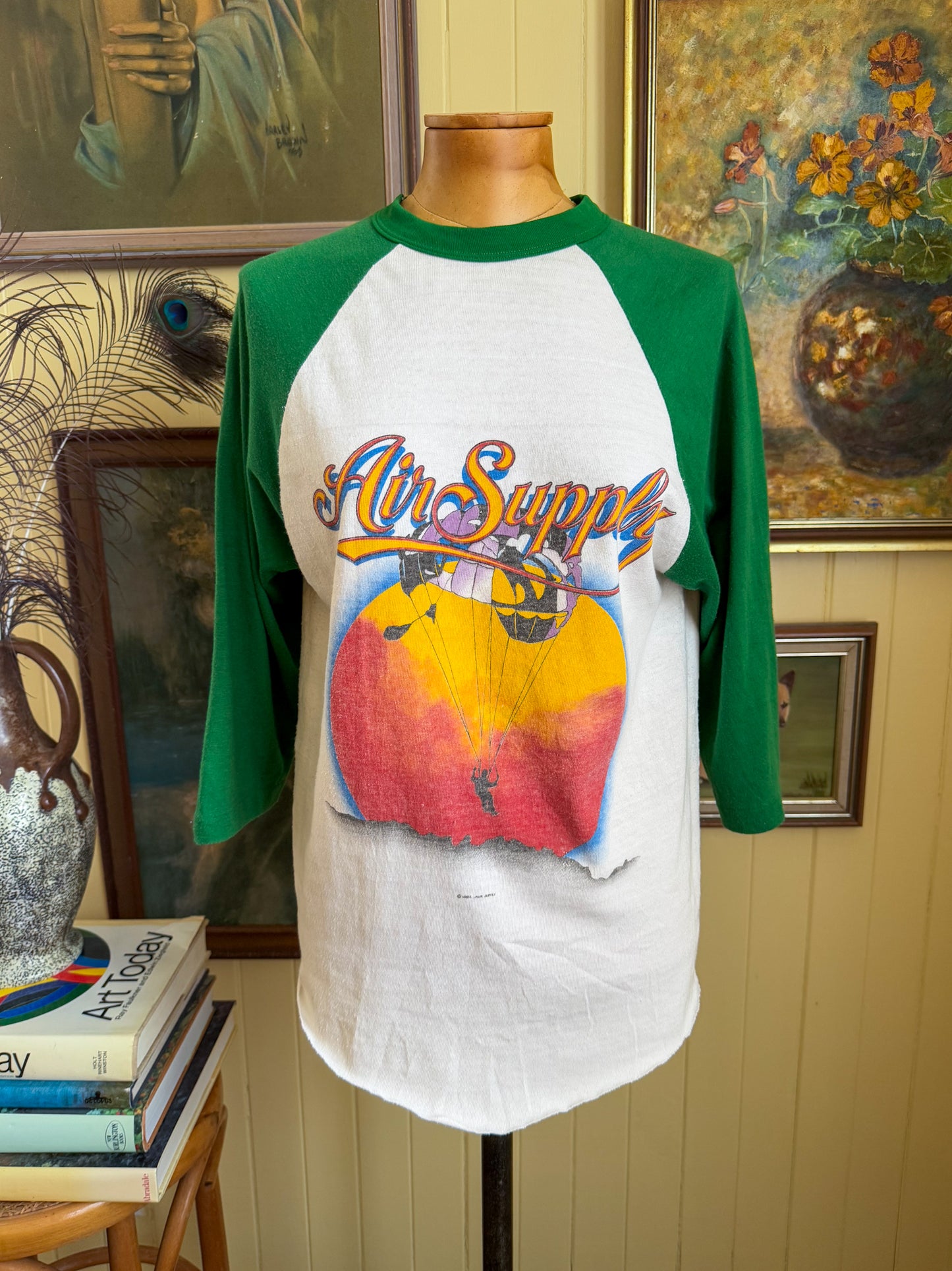 VINTAGE 1982 AIR SUPPLY WORLD TOUR PRINT RAGLAN TSHIRT L