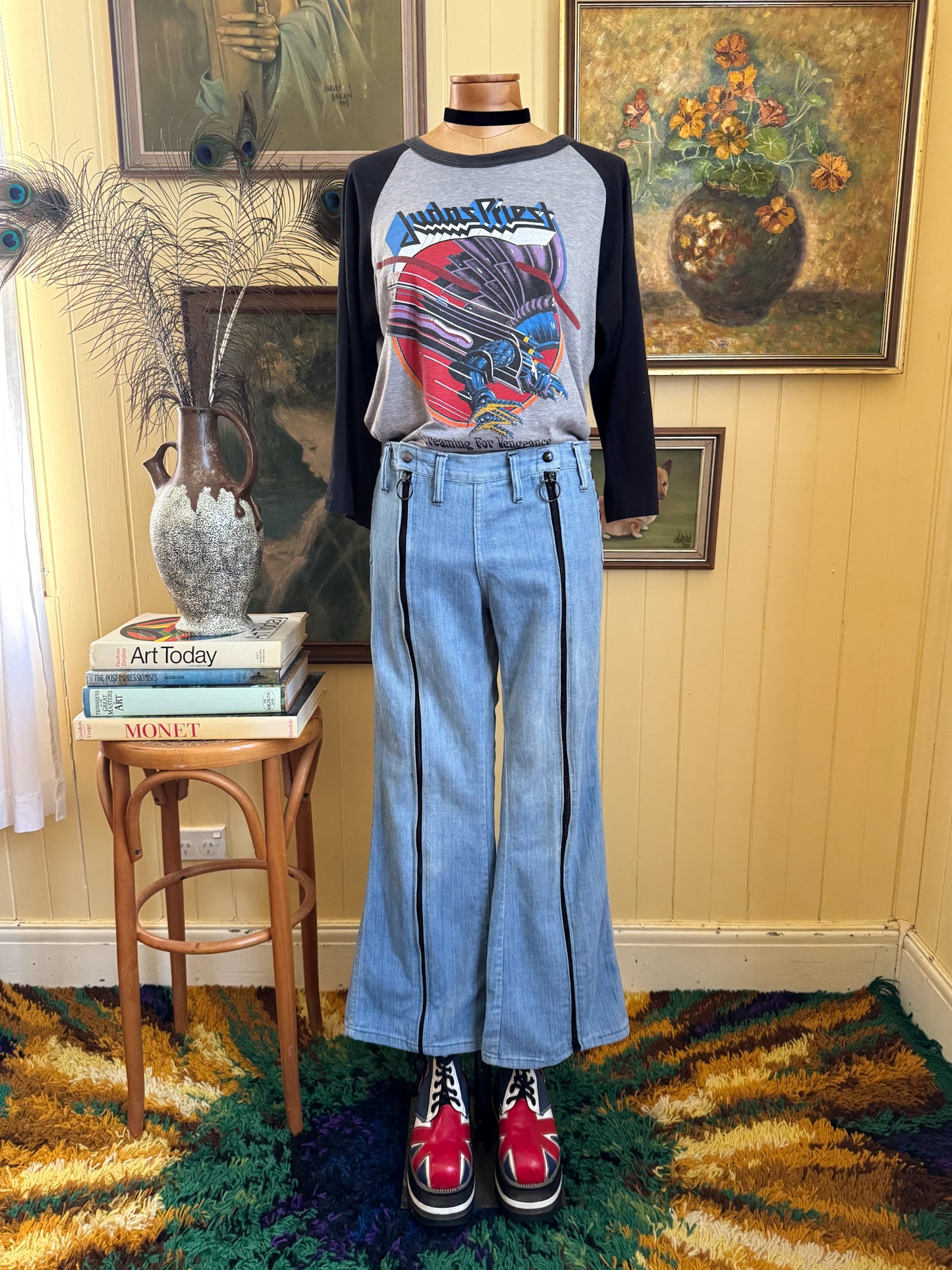 VINTAGE 1970S AMERICAN LOW RISE ZIP THROUGH STUDDED CROPPED DENIM JEANS S