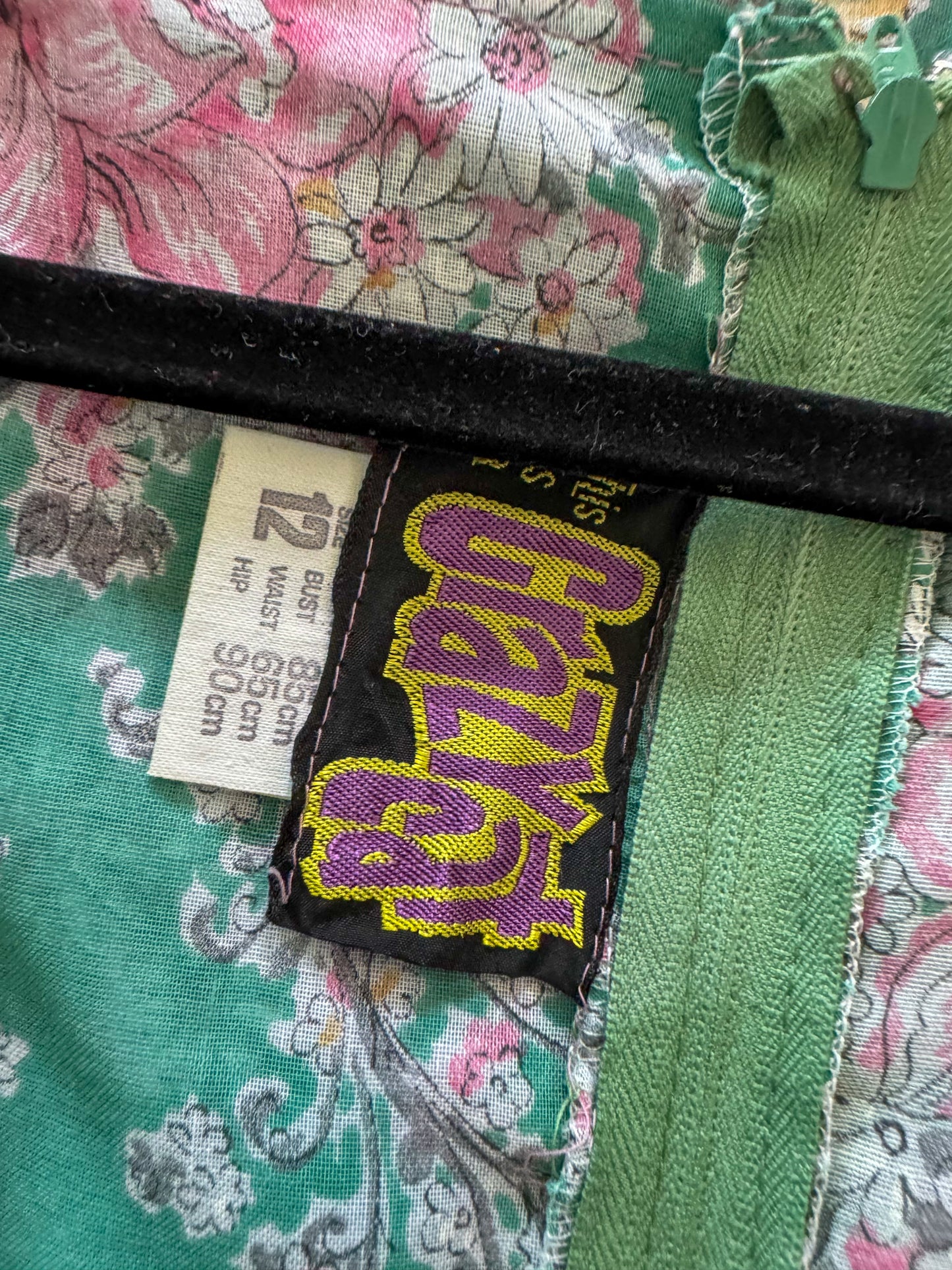 VINTAGE 1970S CRAZY CAT FLORAL COTTON BLEND BALLOON SLEEVE PRAIRIE MAXI DRESS S