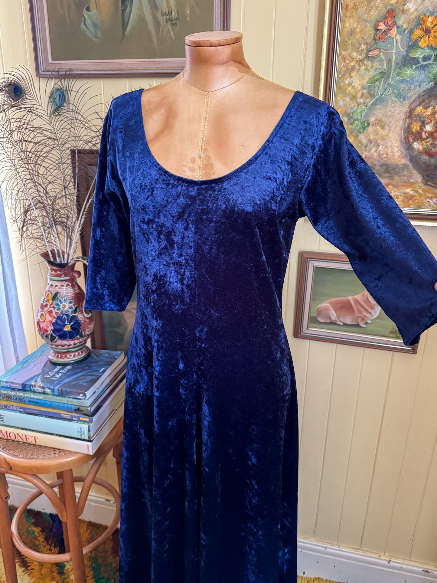 VINTAGE 1990S NAVY BLUE CRUSHED VELVET SLINKY MAXI DRESS M