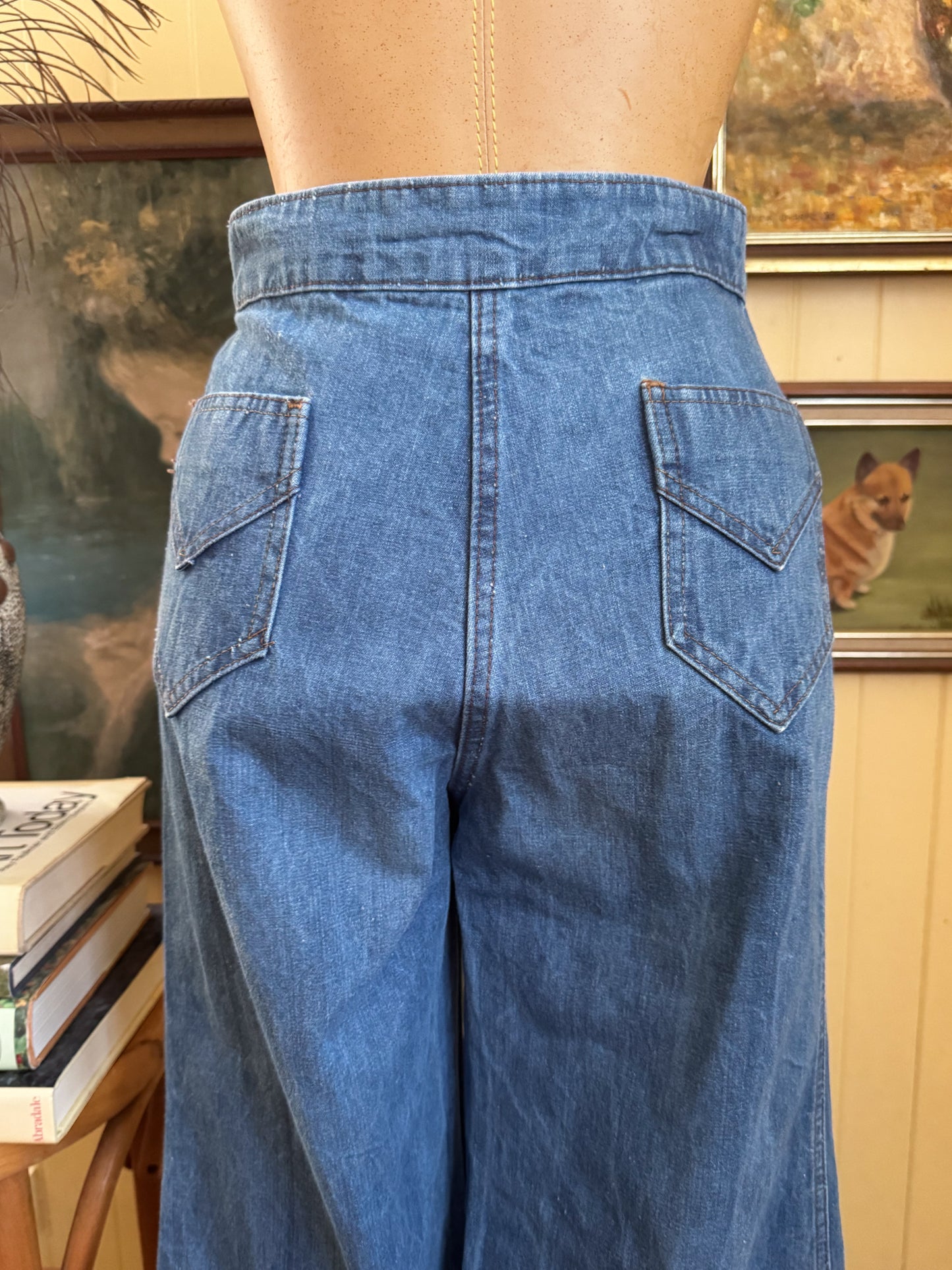 VINTAGE 1970S HIGH WAIST BELLBOTTOM FLARE DENIM JEANS XS