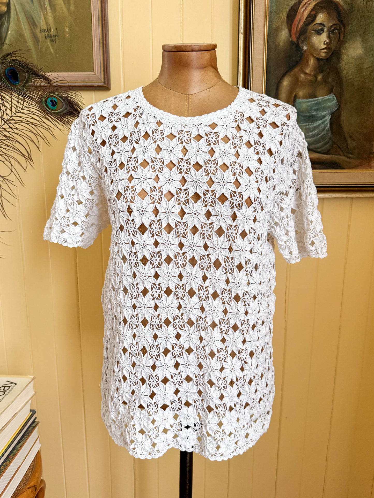 VINTAGE 1990S CHINESE COTTON FLORAL HAND CROCHETED TOP M