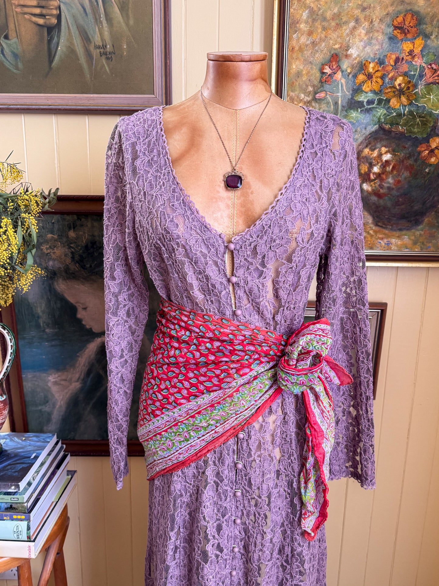 VINTAGE 1990S MAUVE LACE LONG SLEEVE MAXI DUSTER DRESS M/L