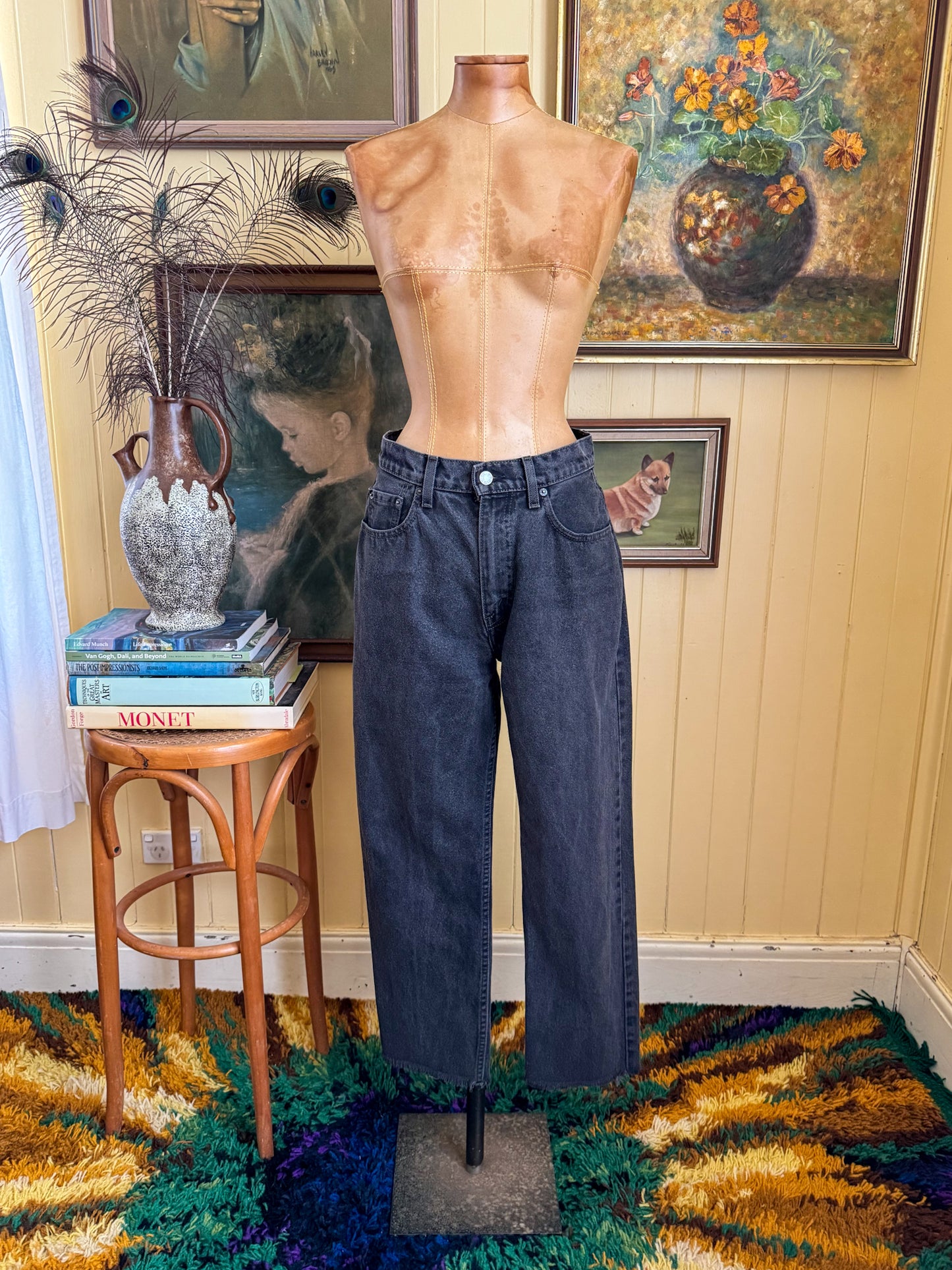 VINTAGE 1980S LEVIS HIGH WAIST TAPERED LEG MOM DENIM JEANS S/M