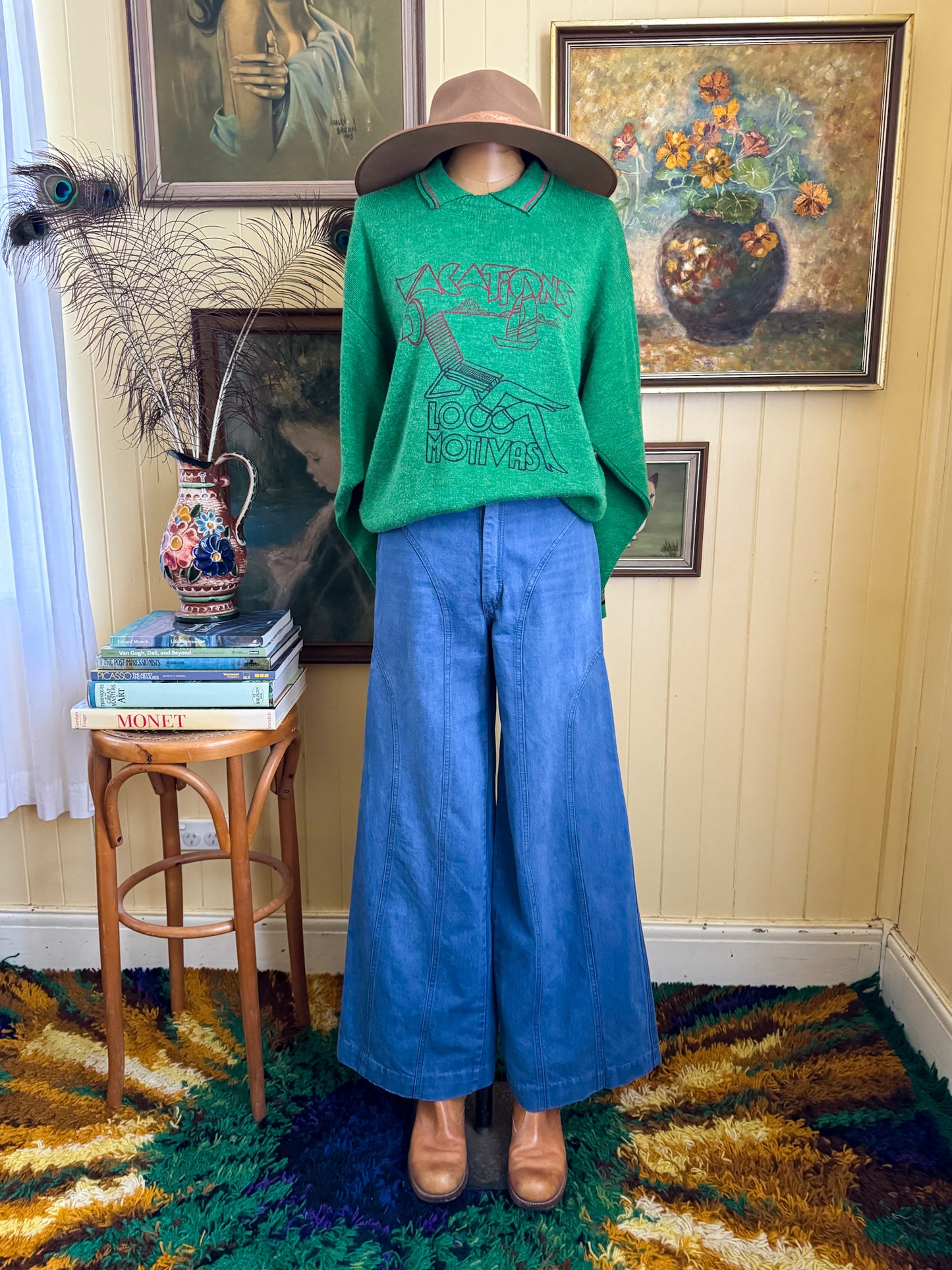 VINTAGE 1970S OSWAL ROSYWOOL SPORTSWEAR ‘VACATION’ PRINT WOOLLEN LONG SLEEVE KNIT JUMPER M