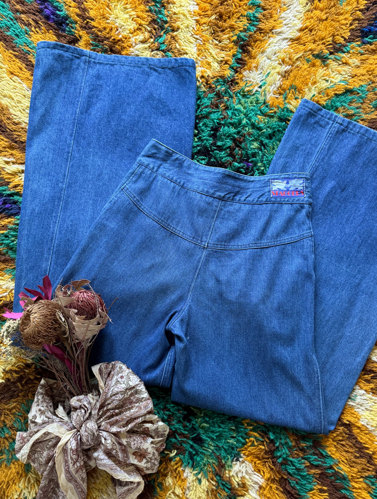 VINTAGE 1970S STAGGERS WIDE LEG SUPER FLARE BELLBOTTOM HIGH WAIST DENIM JEANS M/L