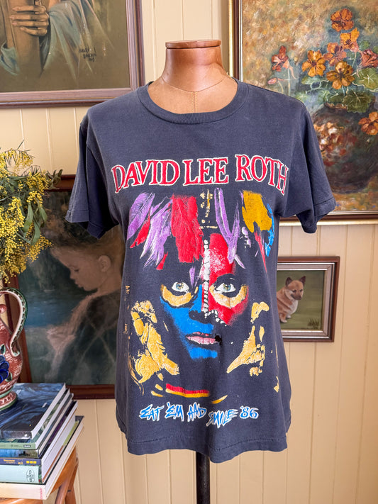 VINTAGE 1986 DAVID LEE ROTH THE ORIGINAL ASS-KICKING TOUR PRINT BAND TSHIRT S/M